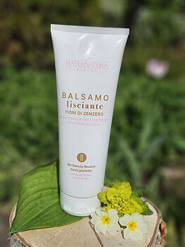 Straight Hair Conditioner with Ginger Blossom MaterNatura