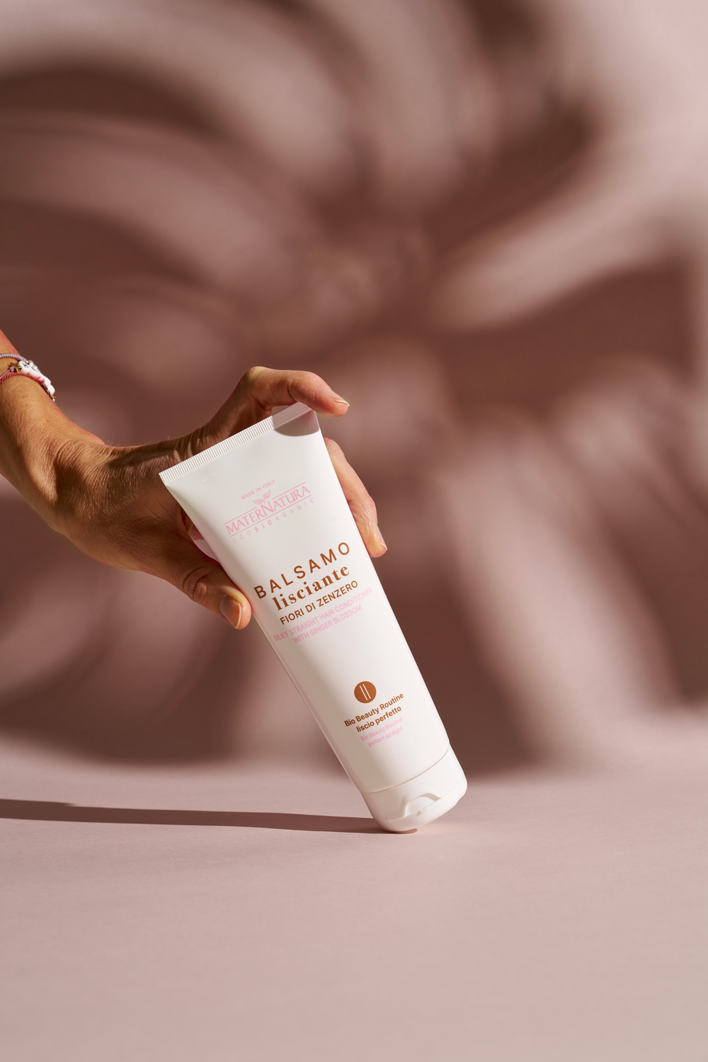Straight Hair Conditioner with Ginger Blossom MaterNatura - 4