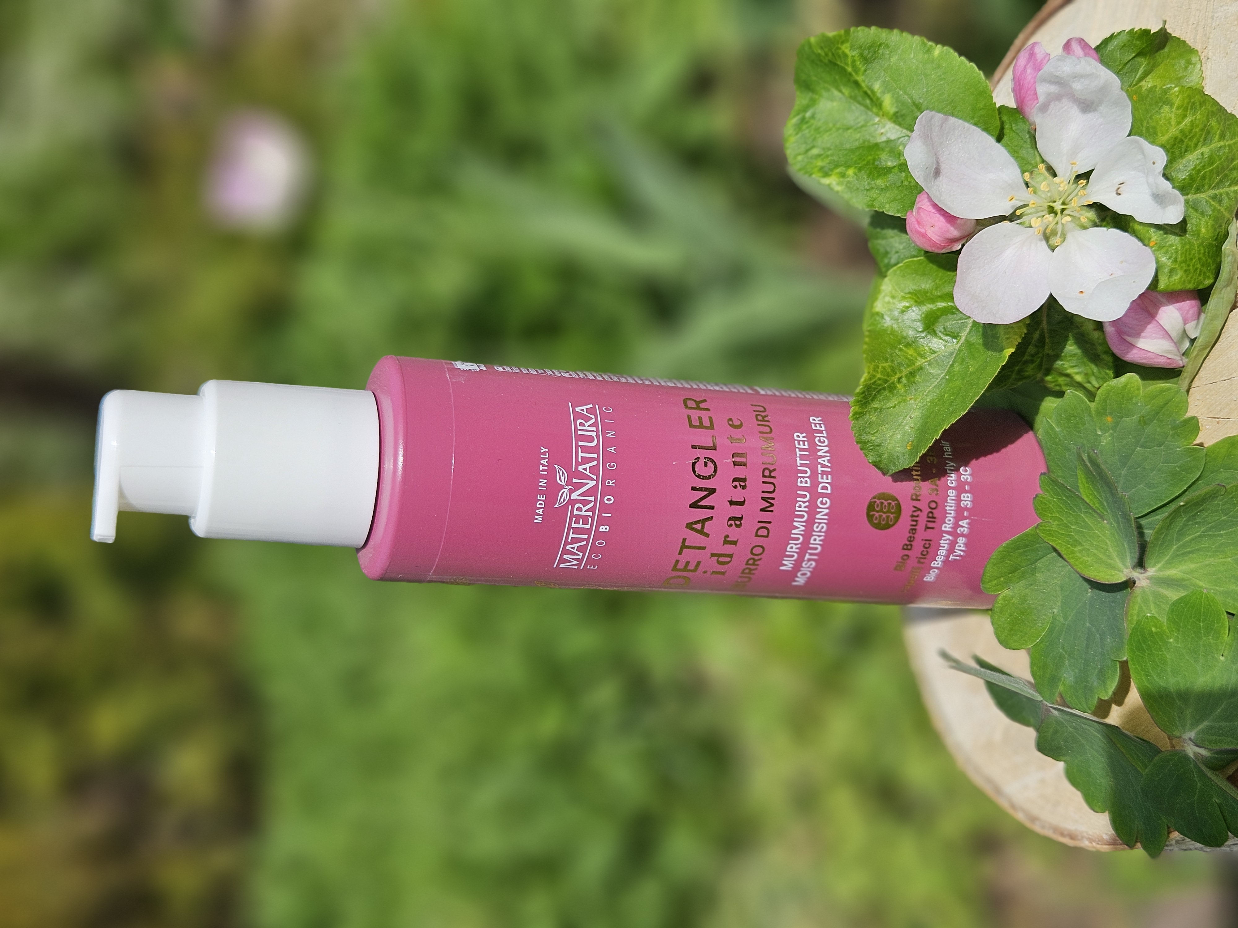 Murumuru Butter Moisturising Detangler, Förbehandling trassligt hår. MaterNatura