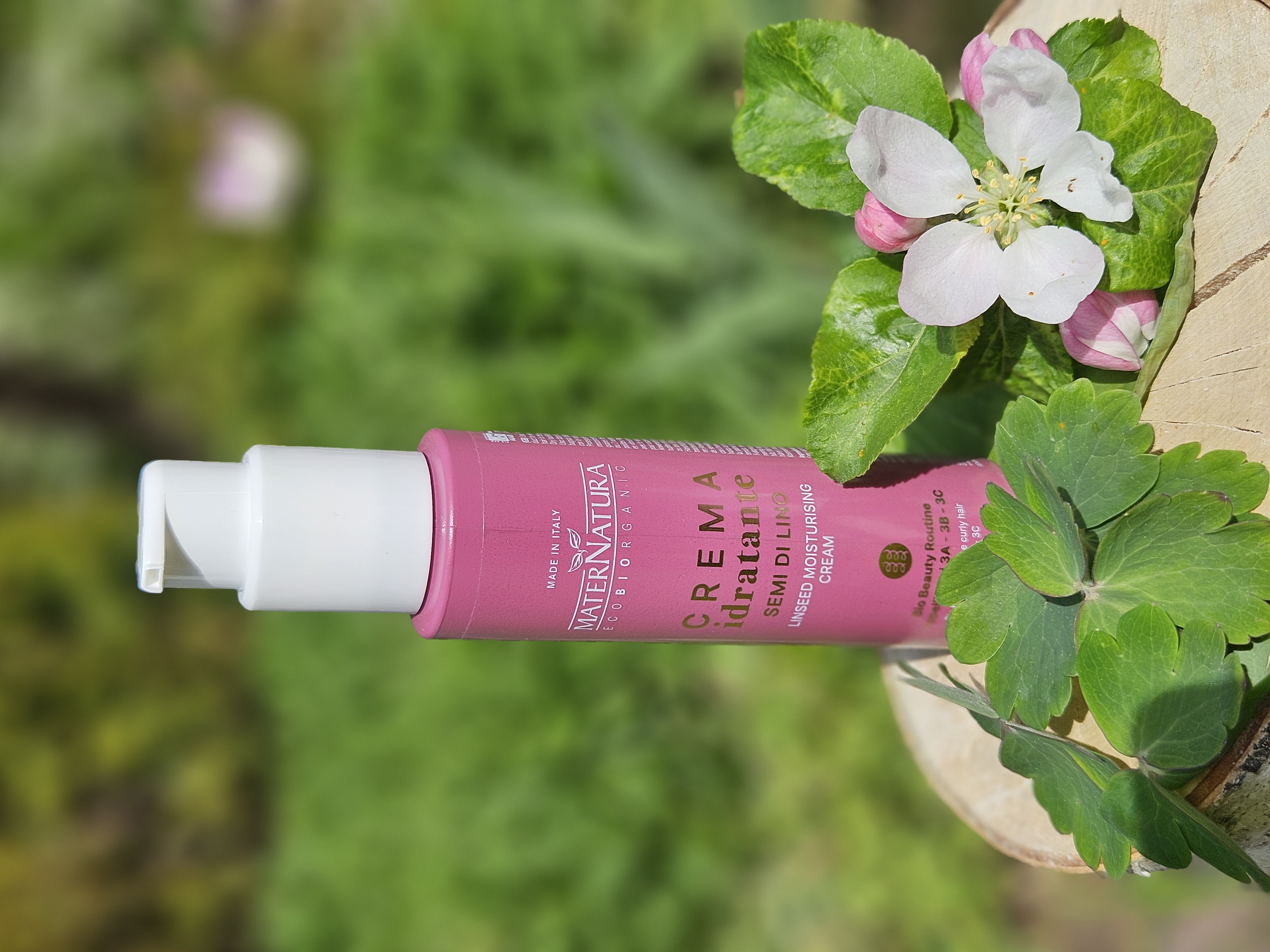 Linseed Moisturising Cream, Hårkräm för att krama upp lockar MaterNatura