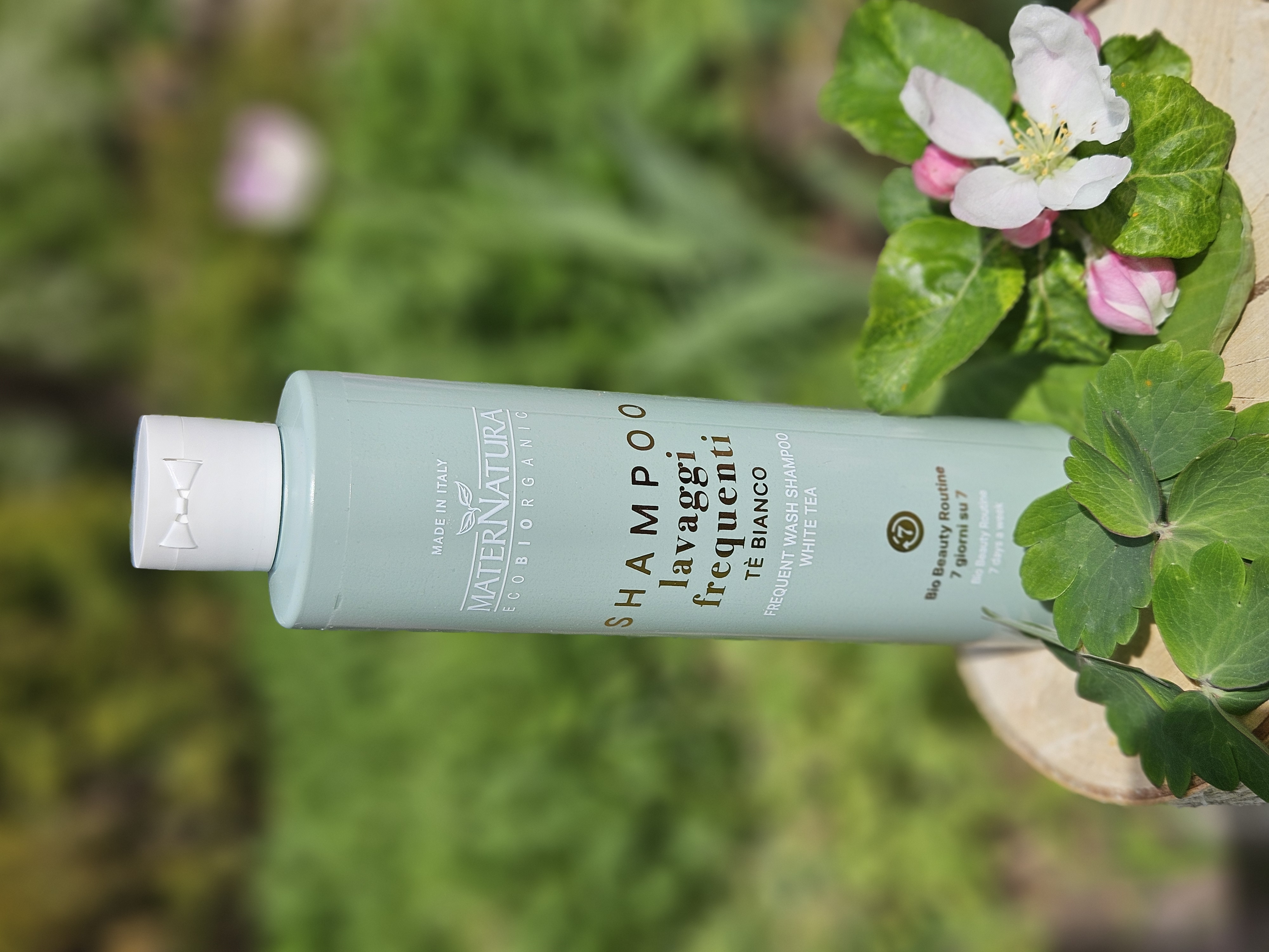Frequent Wash Shampoo with White Tea MaterNatura