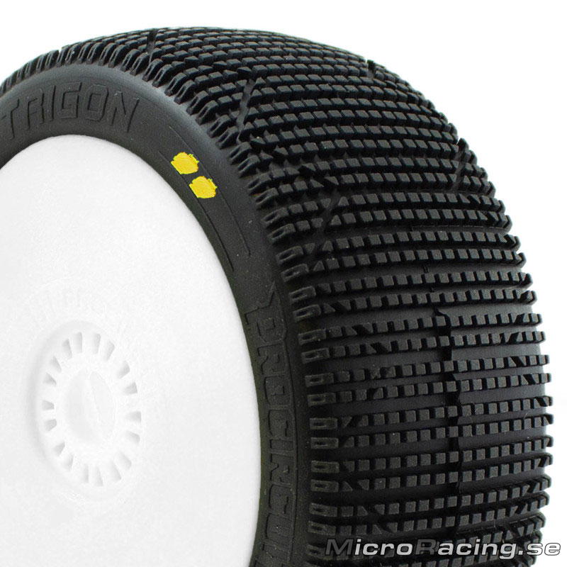 PROCIRCUIT - Trigon V3 Soft, 1/8 Off Road, Preglued, White Rim, 1pair - 2