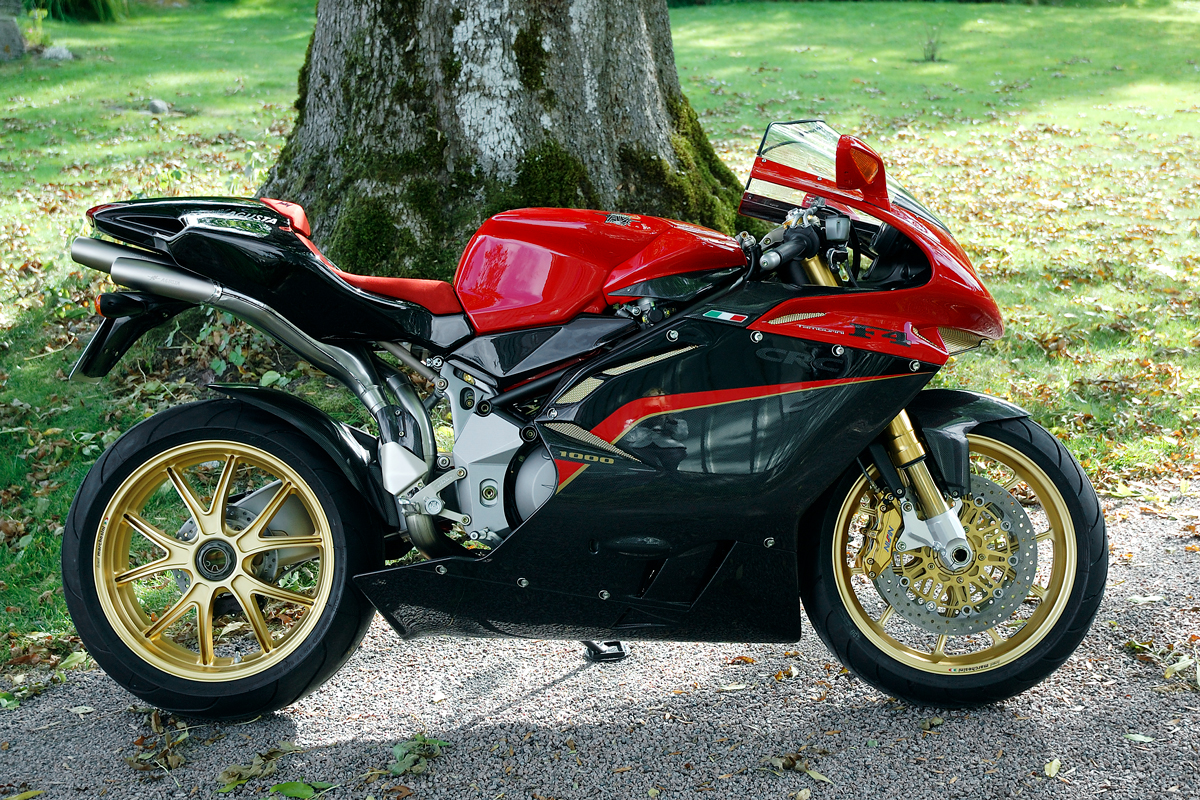 March 2025: Supermotors and classical MV Agusta!