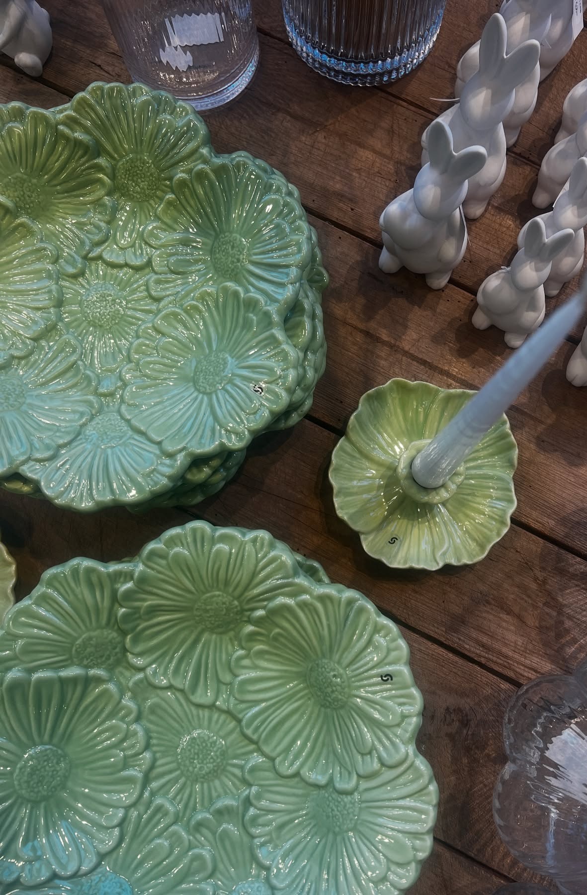 Meadow - Dish - Flower - Ceramic - Green - 25x25 cm