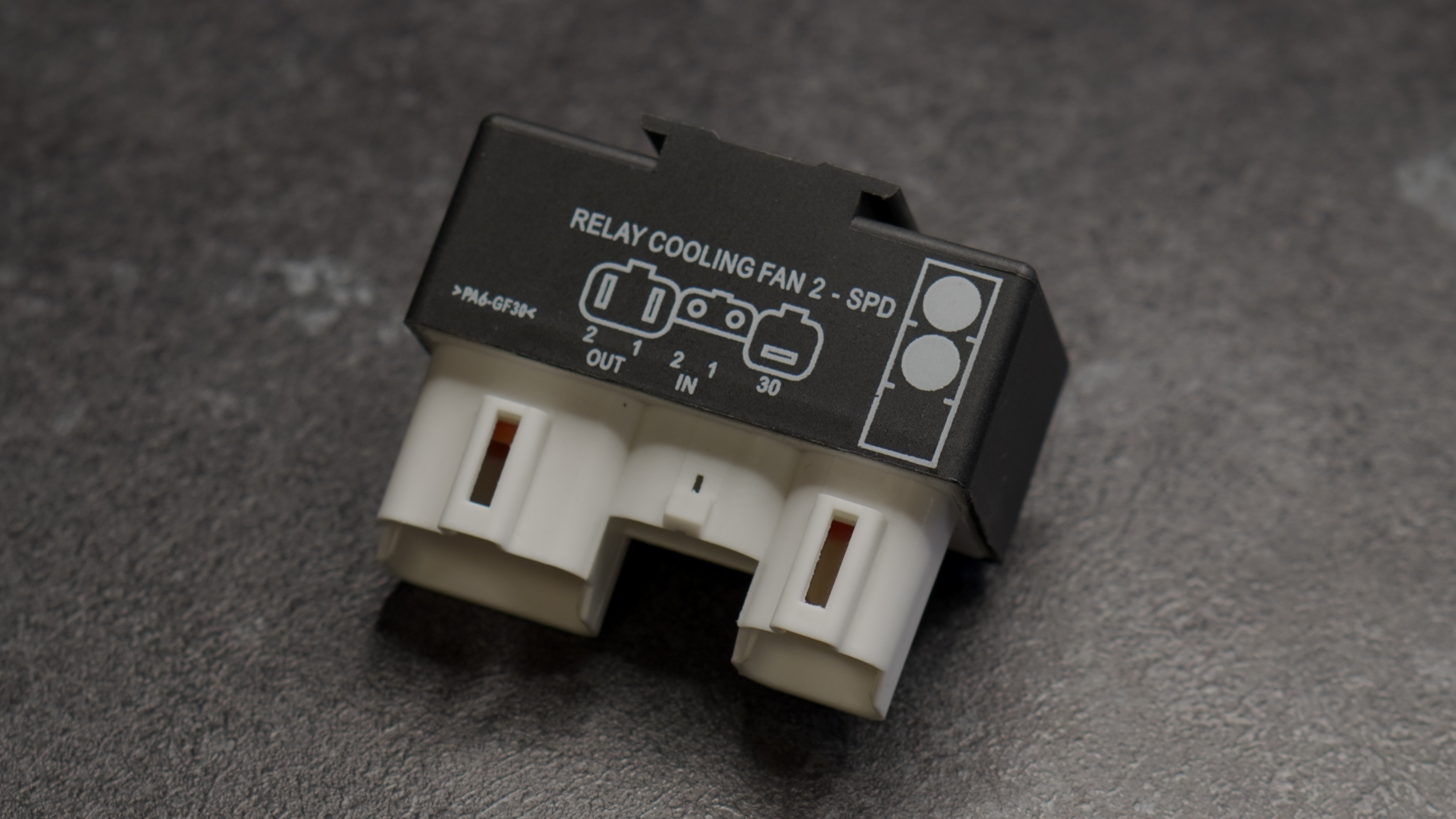 Volvo 2-channel fan relay