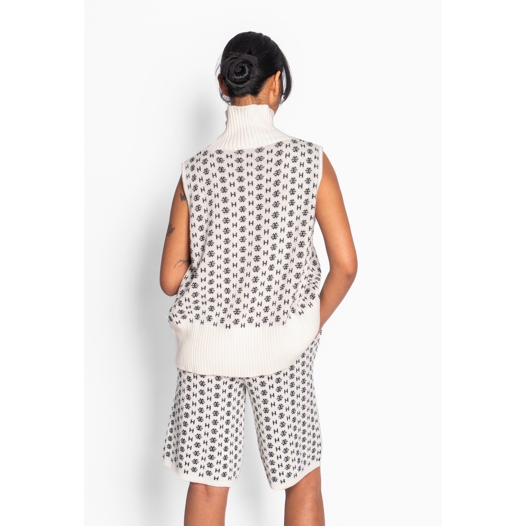 Logo Shorts - Stl. S - Hést - 4