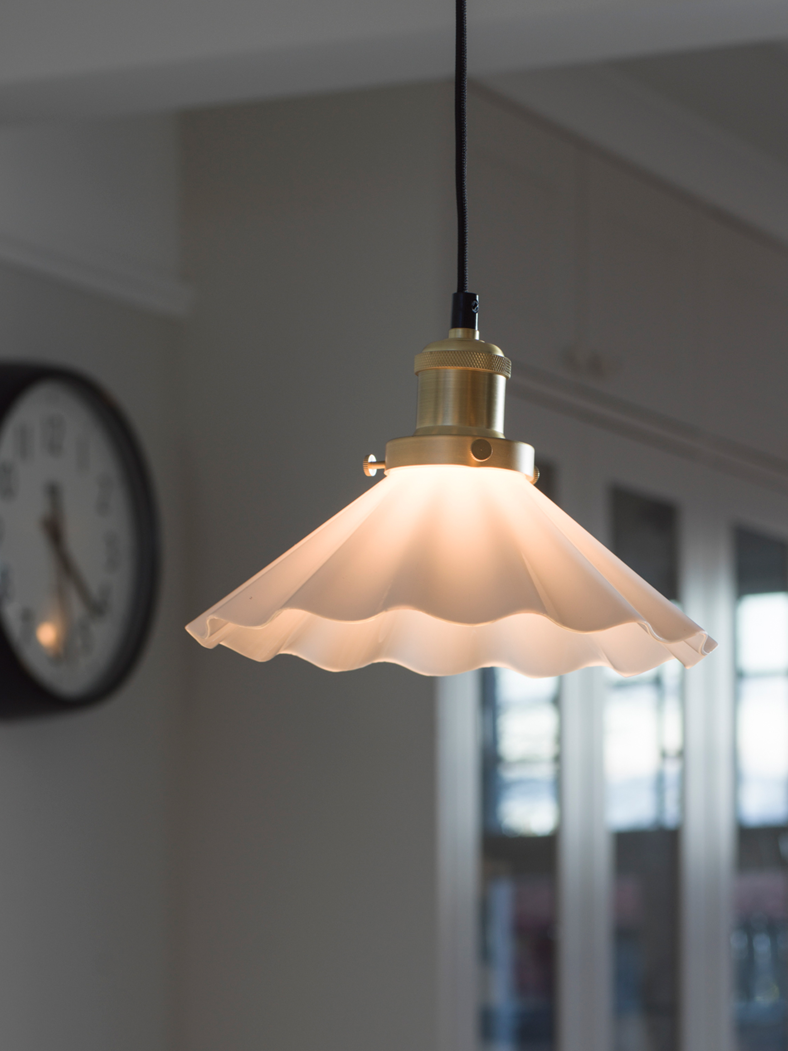 August Fönsterlampa - 25 cm - Fönsterlampa - Veckad