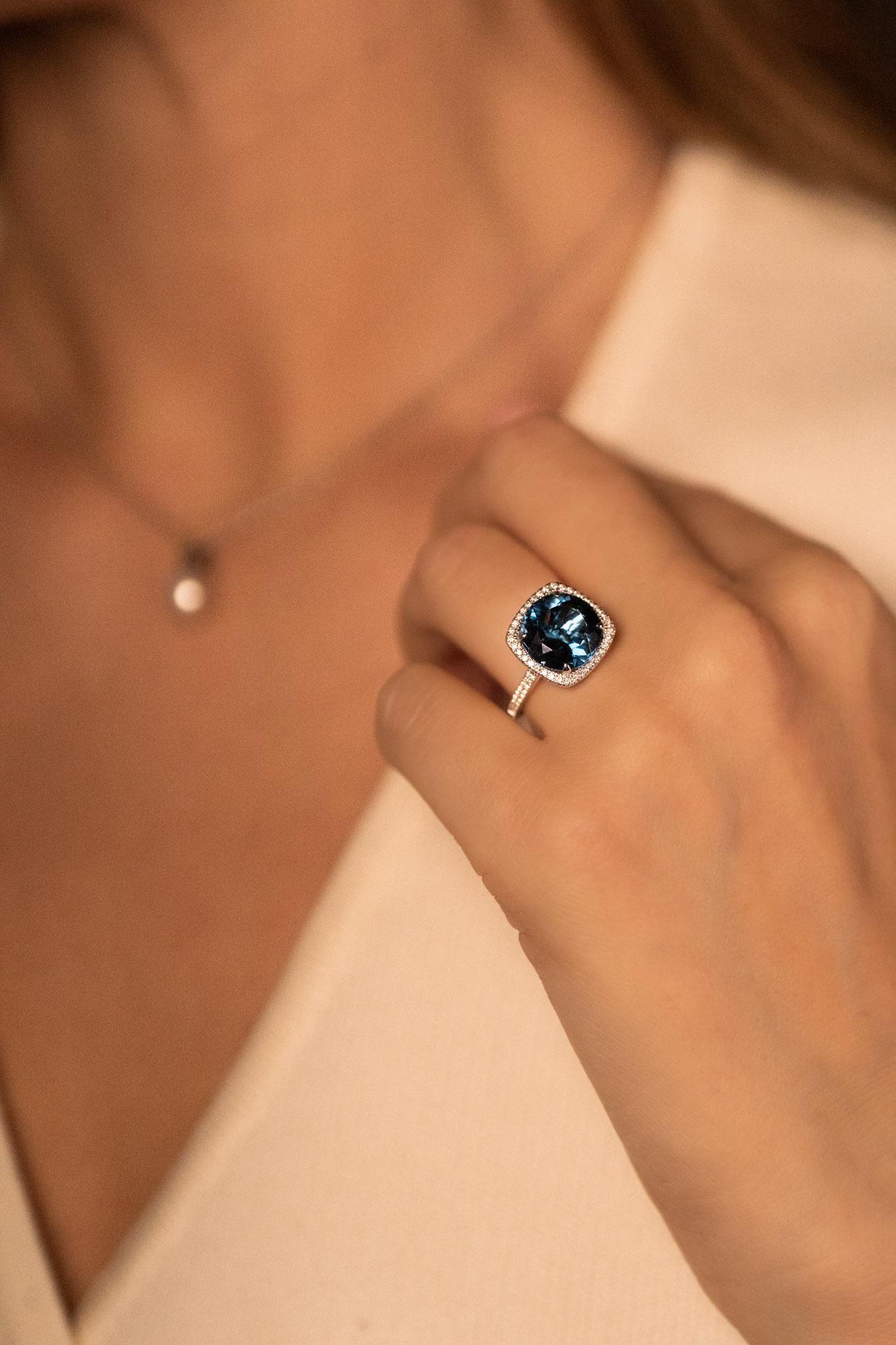 LONDON BLUE TOPAZ DIAMOND RING BIG - 2