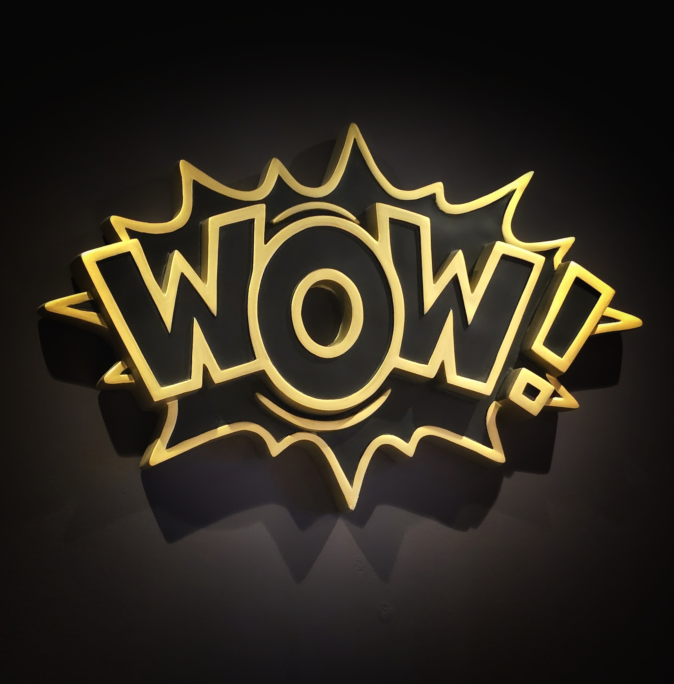Skylt - WOW