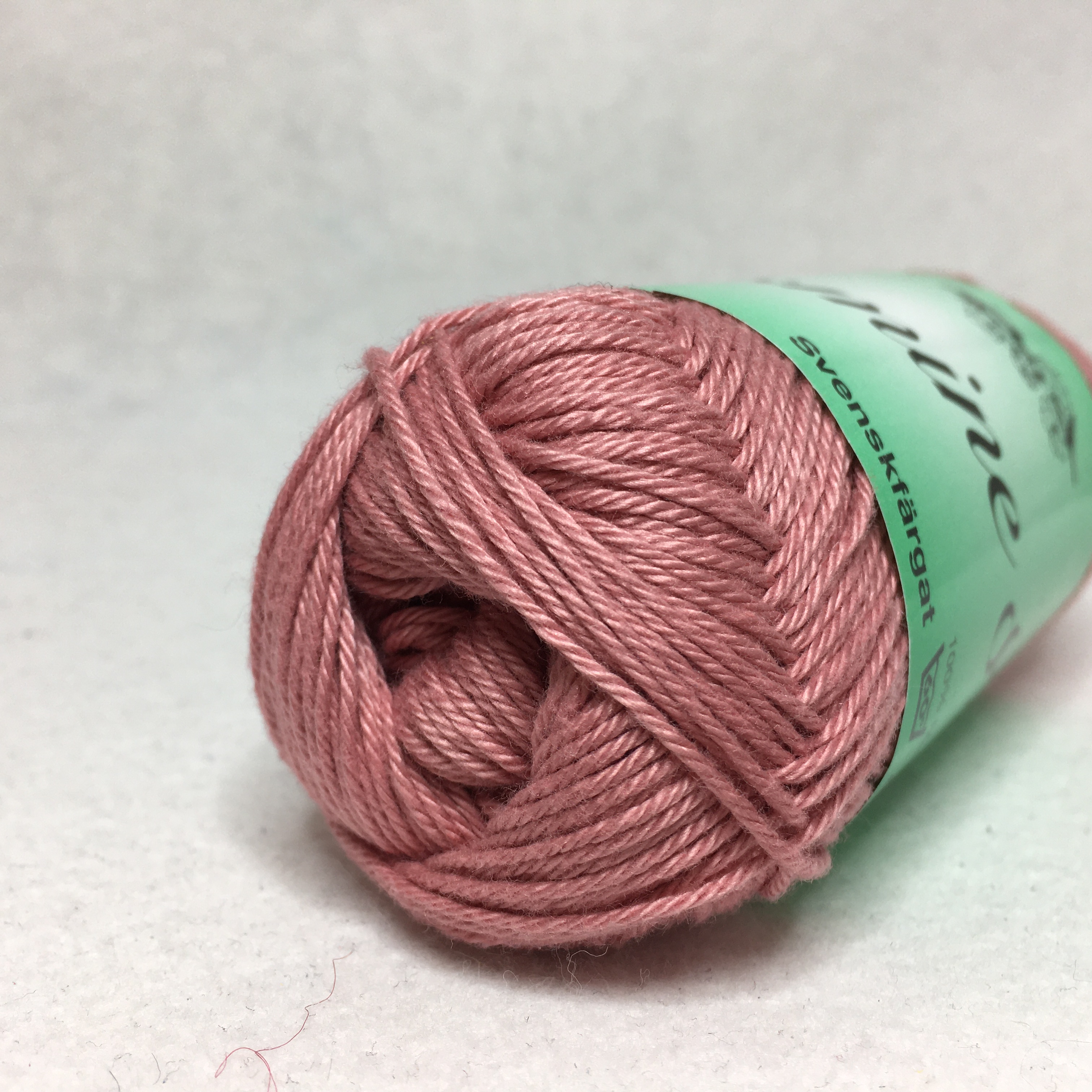 Jasmine 8/4 50 g (26-28 m st 3) - 5