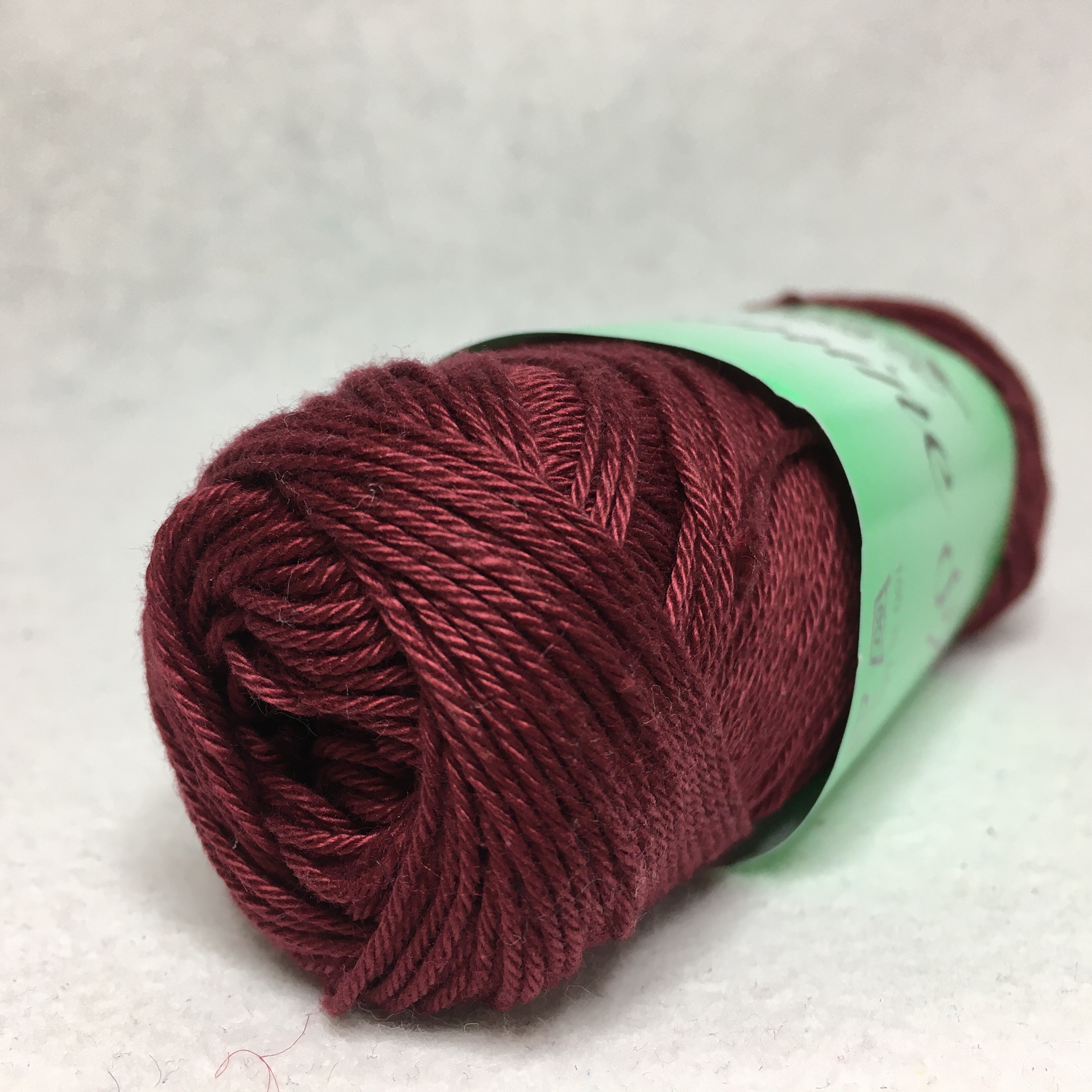 Jasmine 8/4 50 g (26-28 m st 3) - 54
