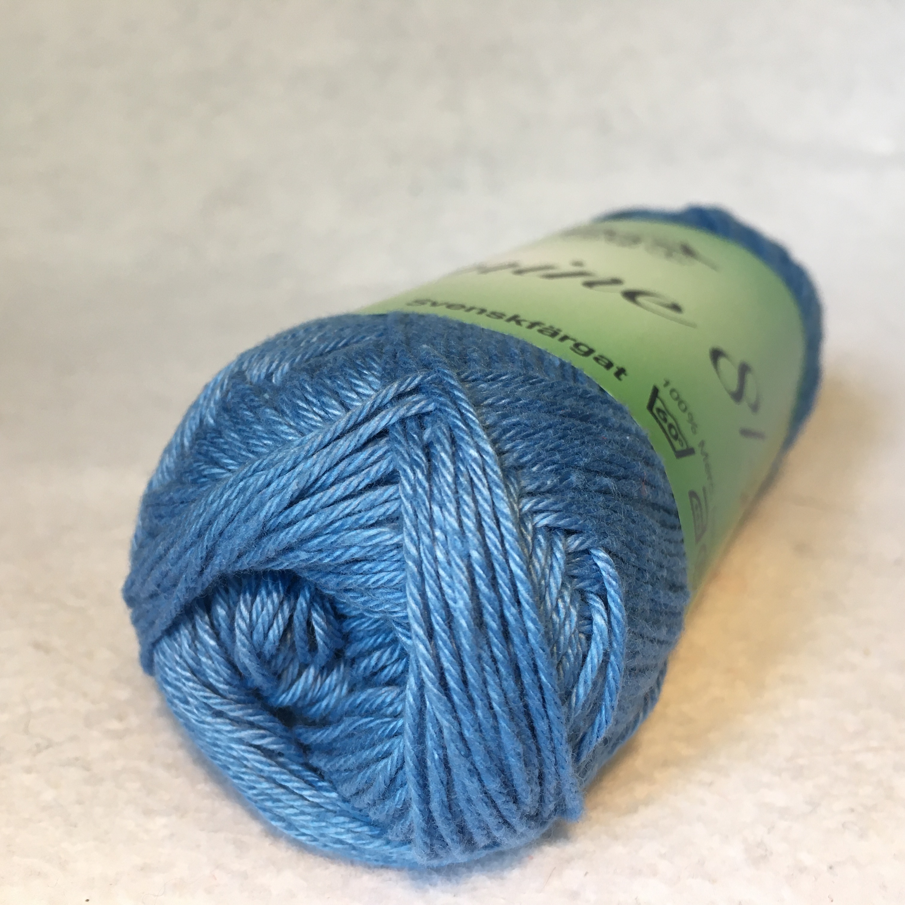 Jasmine 8/4 50 g (26-28 m st 3) - 52