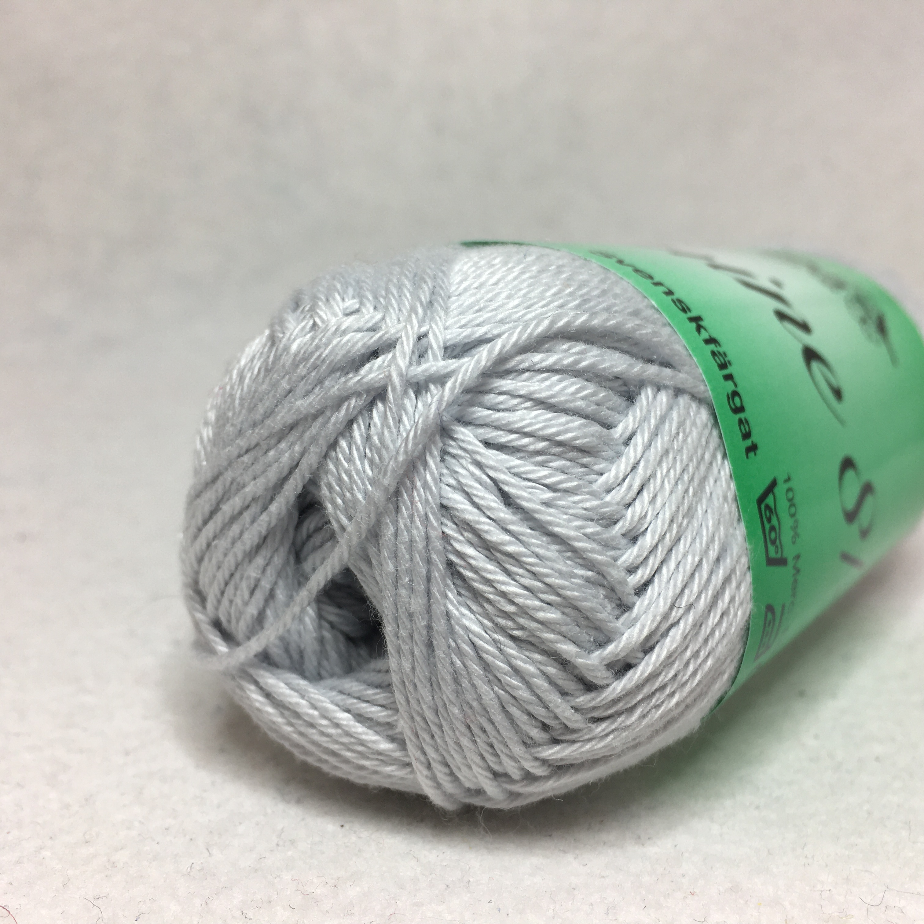 Jasmine 8/4 50 g (26-28 m st 3) - 44