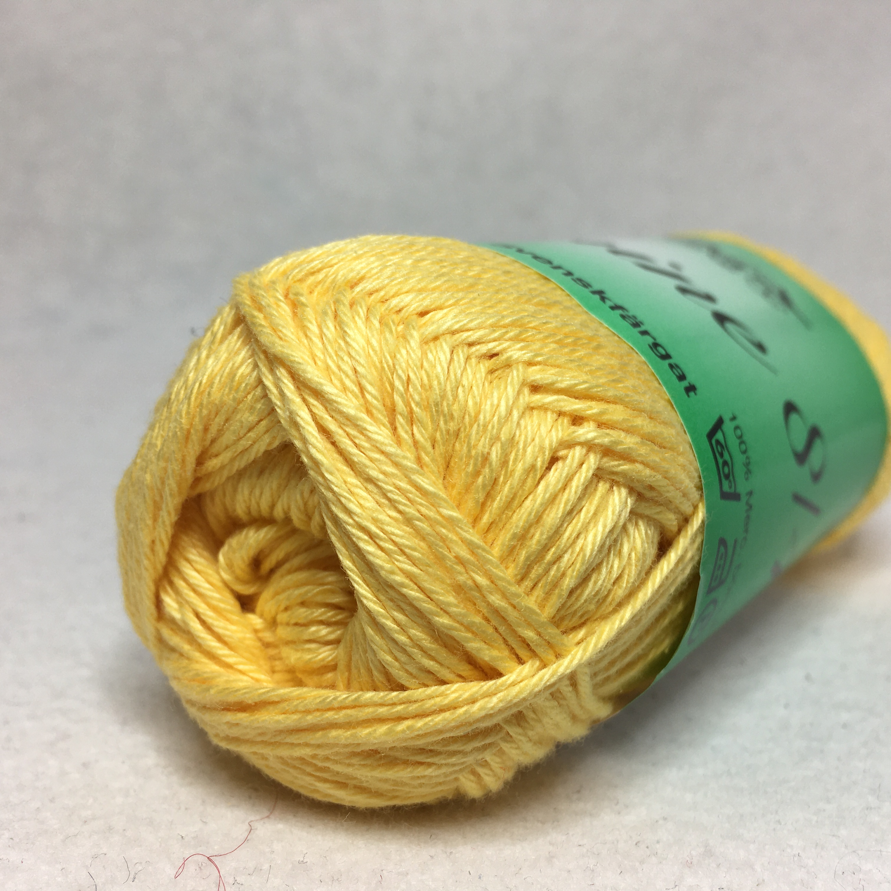 Jasmine 8/4 50 g (26-28 m st 3) - 22