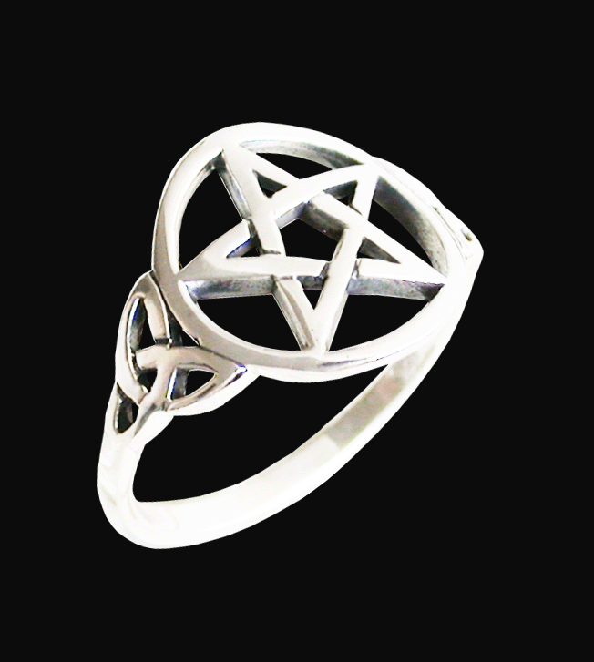 Pentagram ring i Äkta silver.