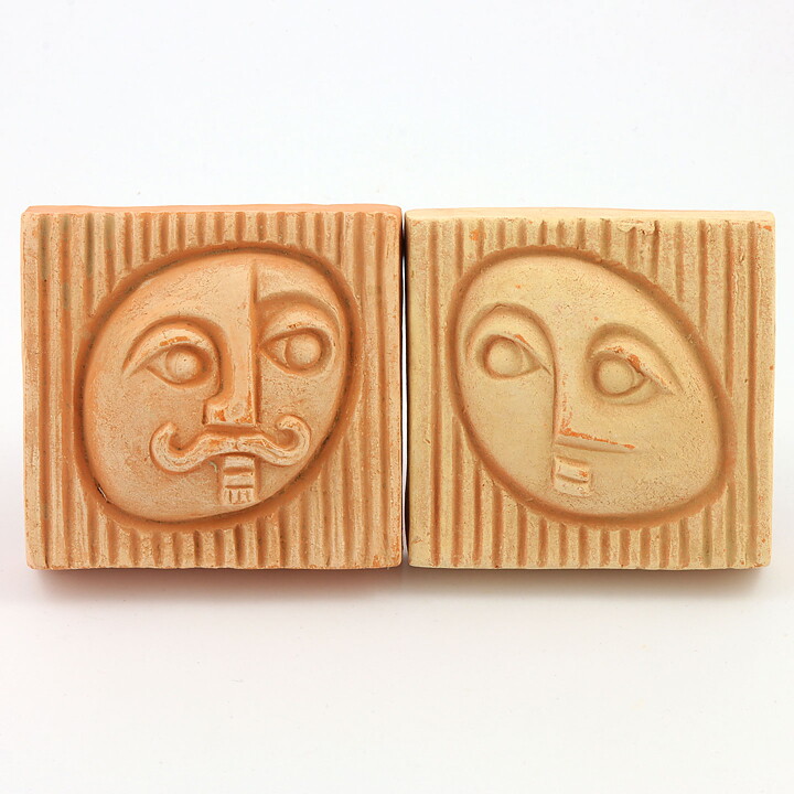 Lars Bergsten (1960s) Two Wall Plaques with Couple Head Relief 9 cm (2)