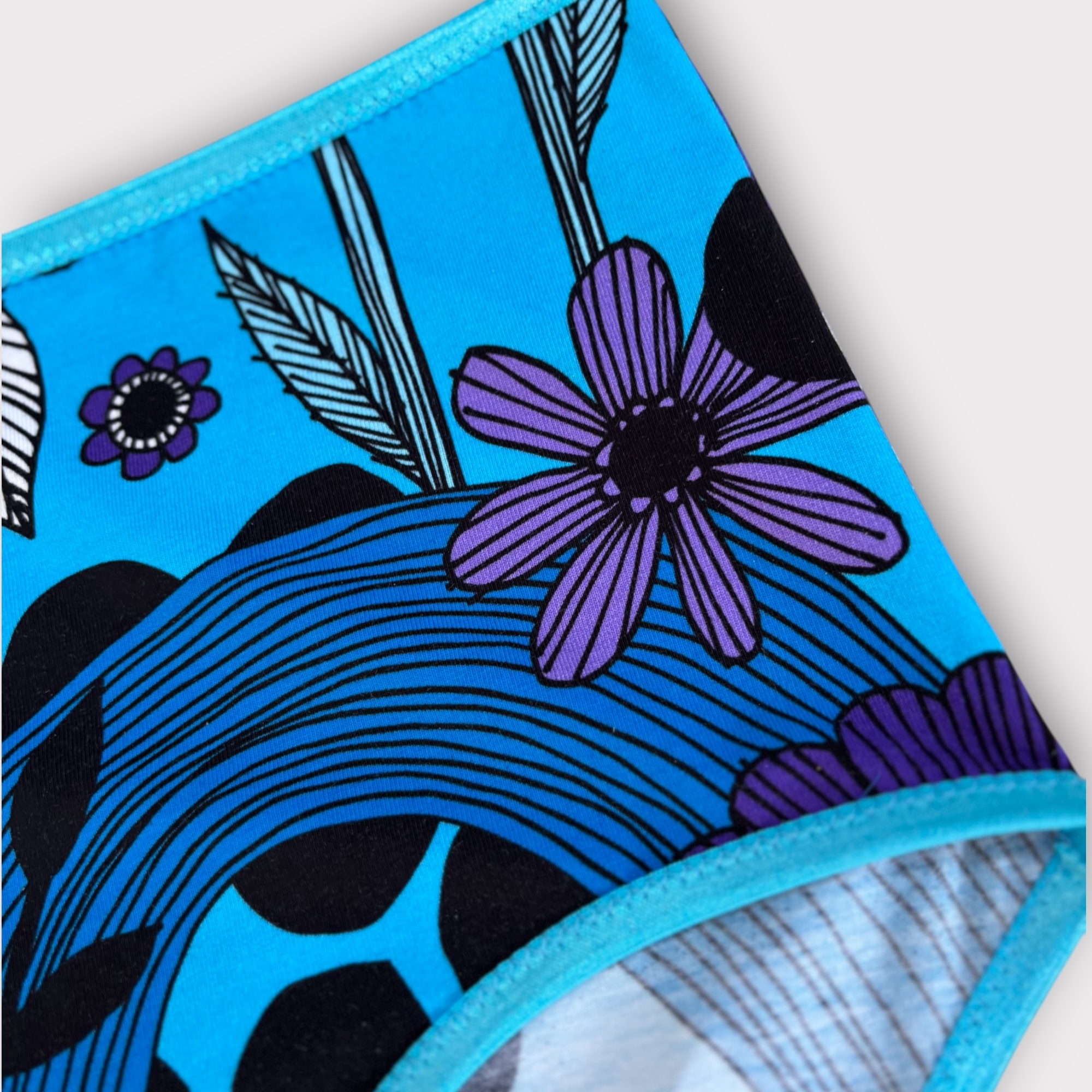 Trosa med hög midja ”Flower pop” turkos