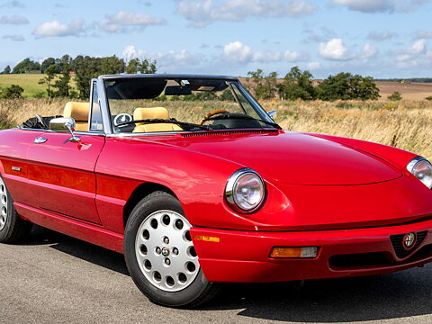 Alfa Romero Spider Series 3/4 - KÖPES
