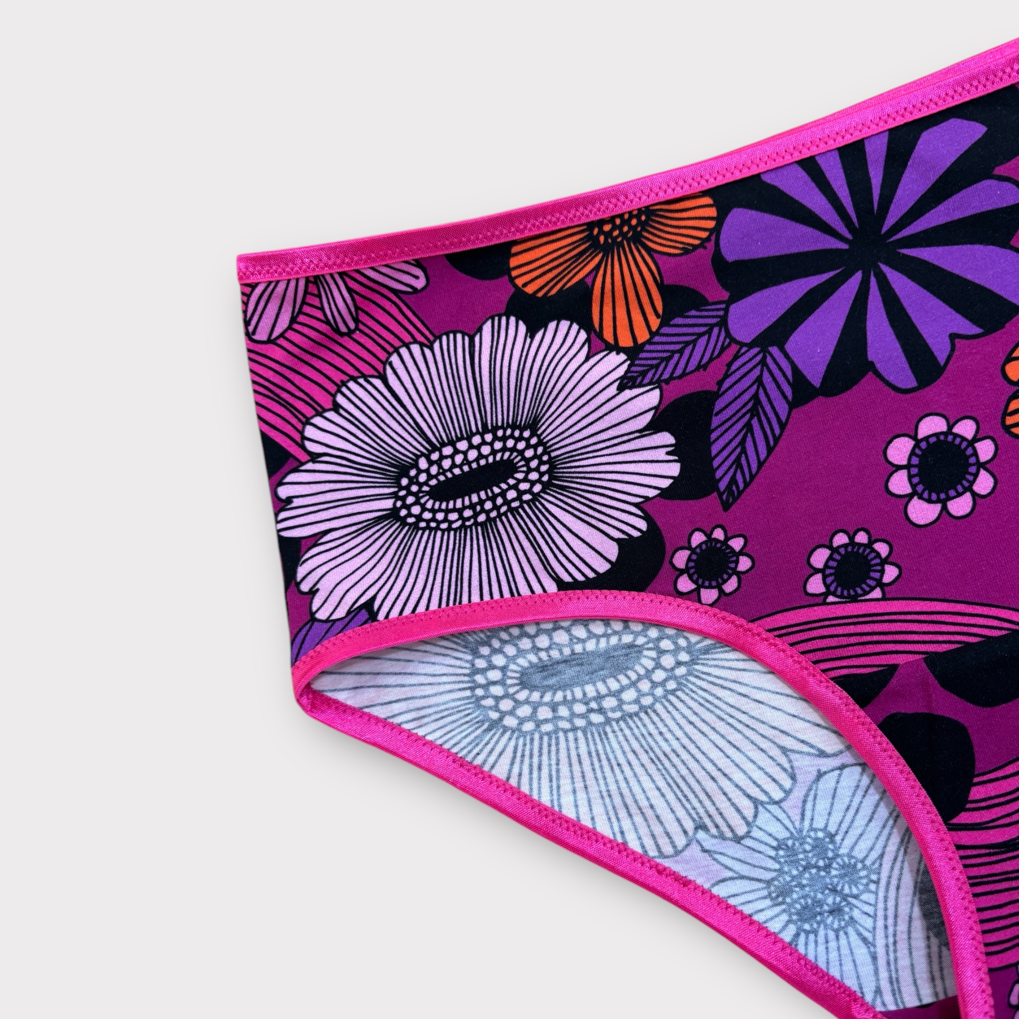 Hipstertrosa ”Flower pop”cerise
