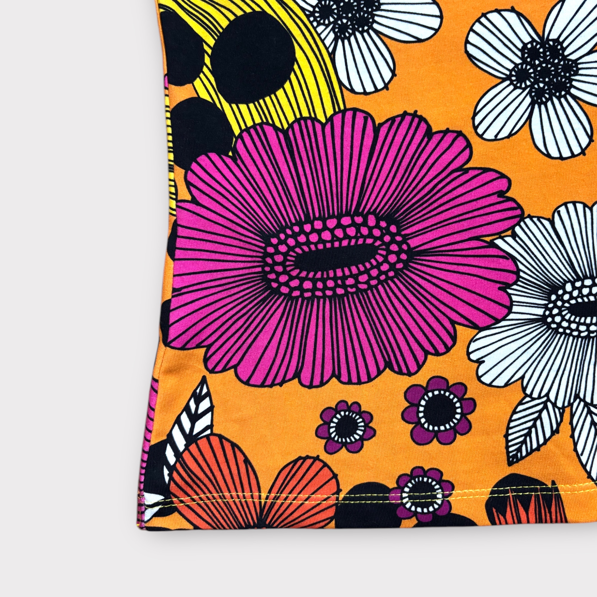 Linne ”Flower pop” gul - 7