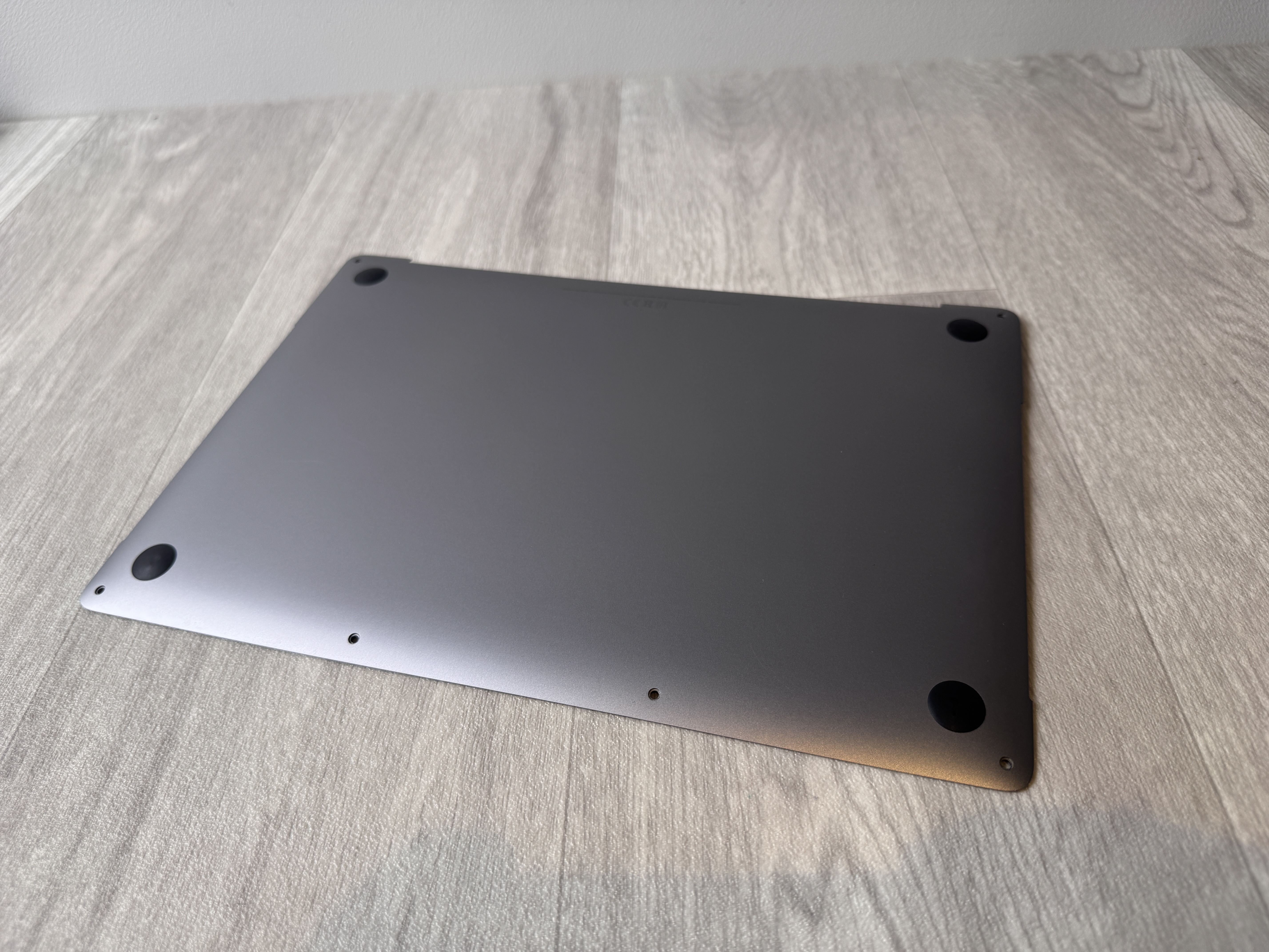 Original Reservel Apple MacBook Pro (13-inch, 2018) Bottom case / Botten A1989 EMC 3214