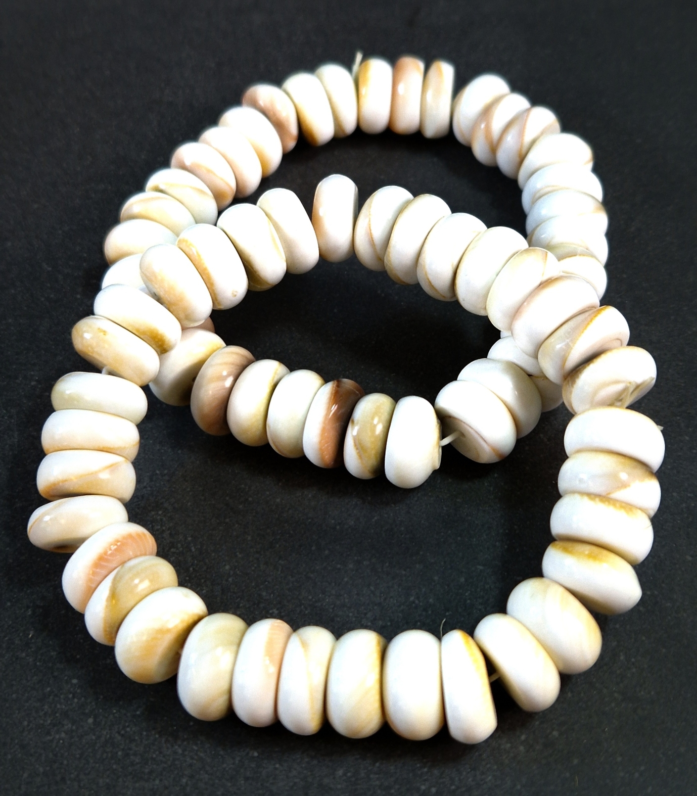Shiva Bracelet - Diskformad Snäckskal Armband