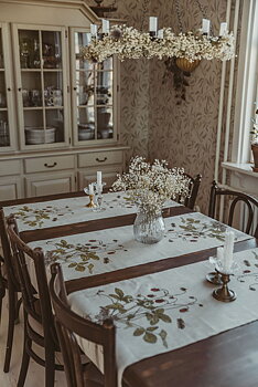 3-PIECE RUNNERS WOODLAND STRAWBERRIES