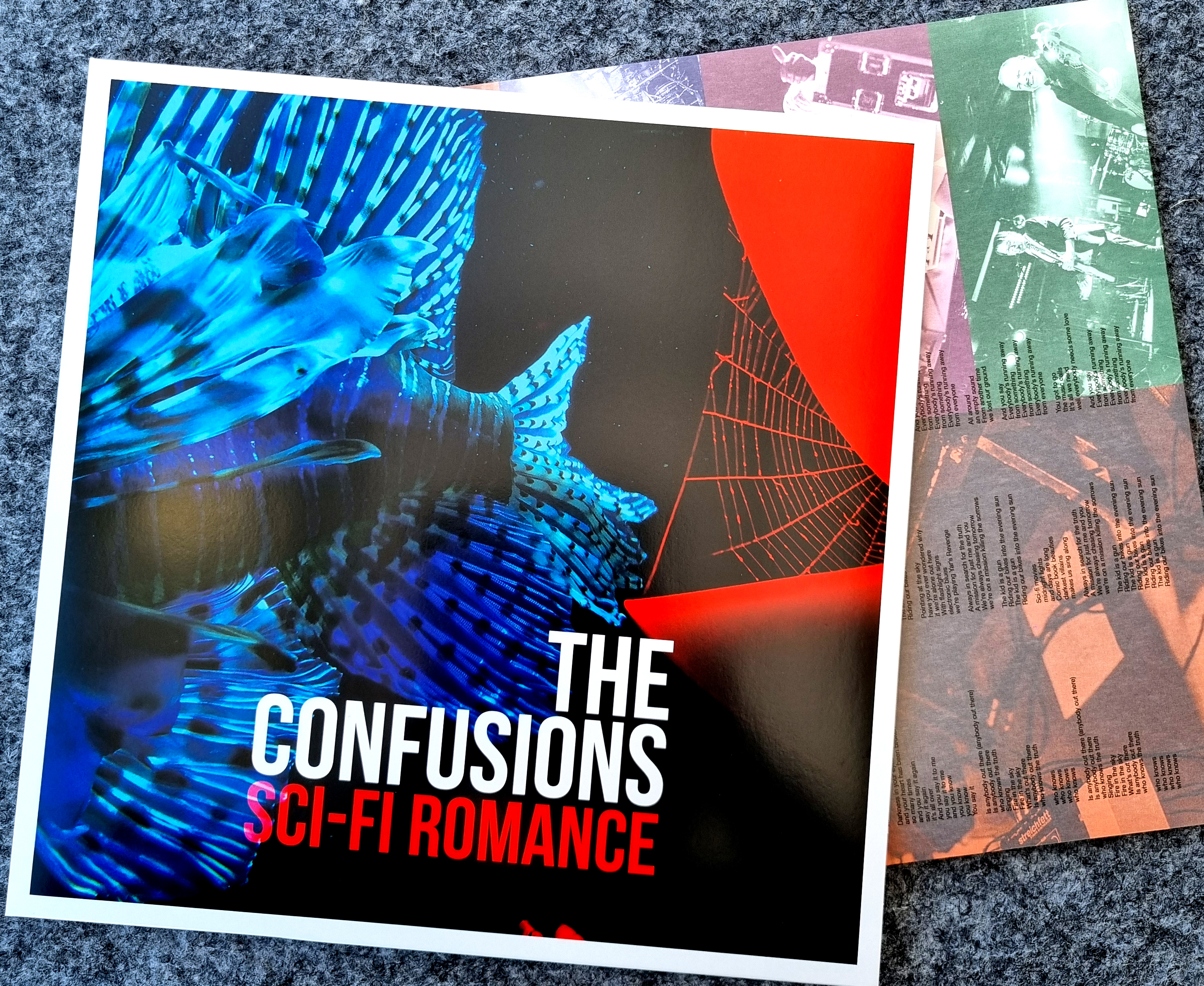 THE CONFUSIONS - Sci-Fi Romance  - vinylalbum - 4