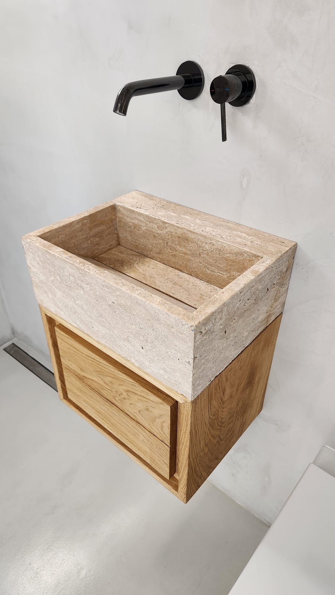 Travertin-Waschbecken mit Waschtischunterschrank - 2