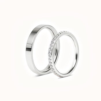 Sett med forlovelsesringer - 1 rett stålring og 1 Forlovelsesring - 3 mm og 2 mm