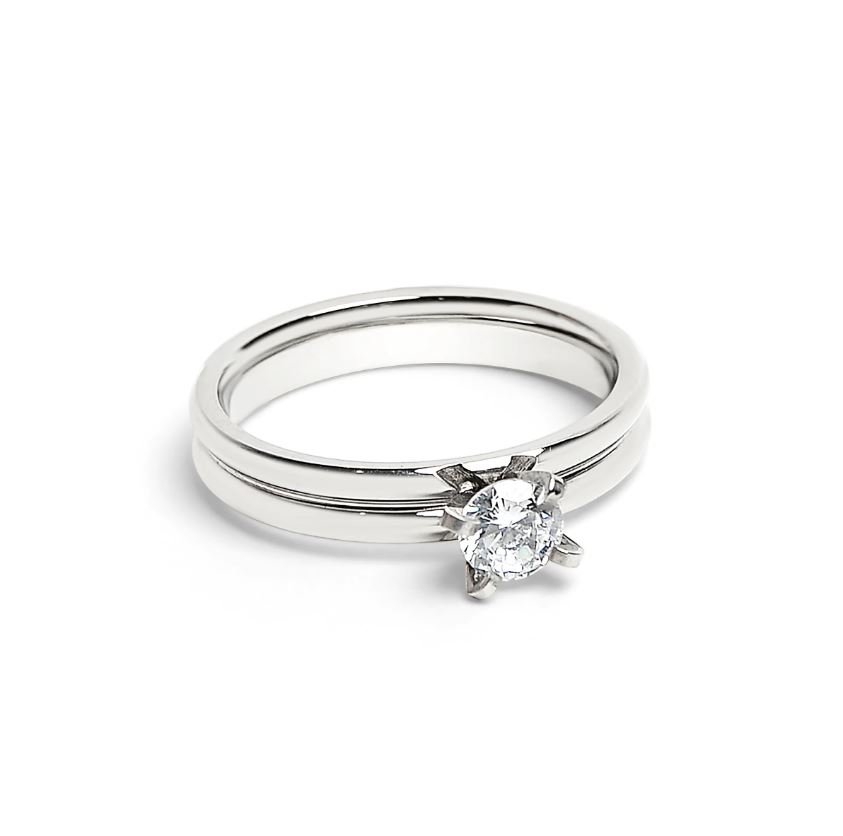 Sæt med forlovelsesringe - 1 stålring & 1 ring med sten - 4 mm - 6