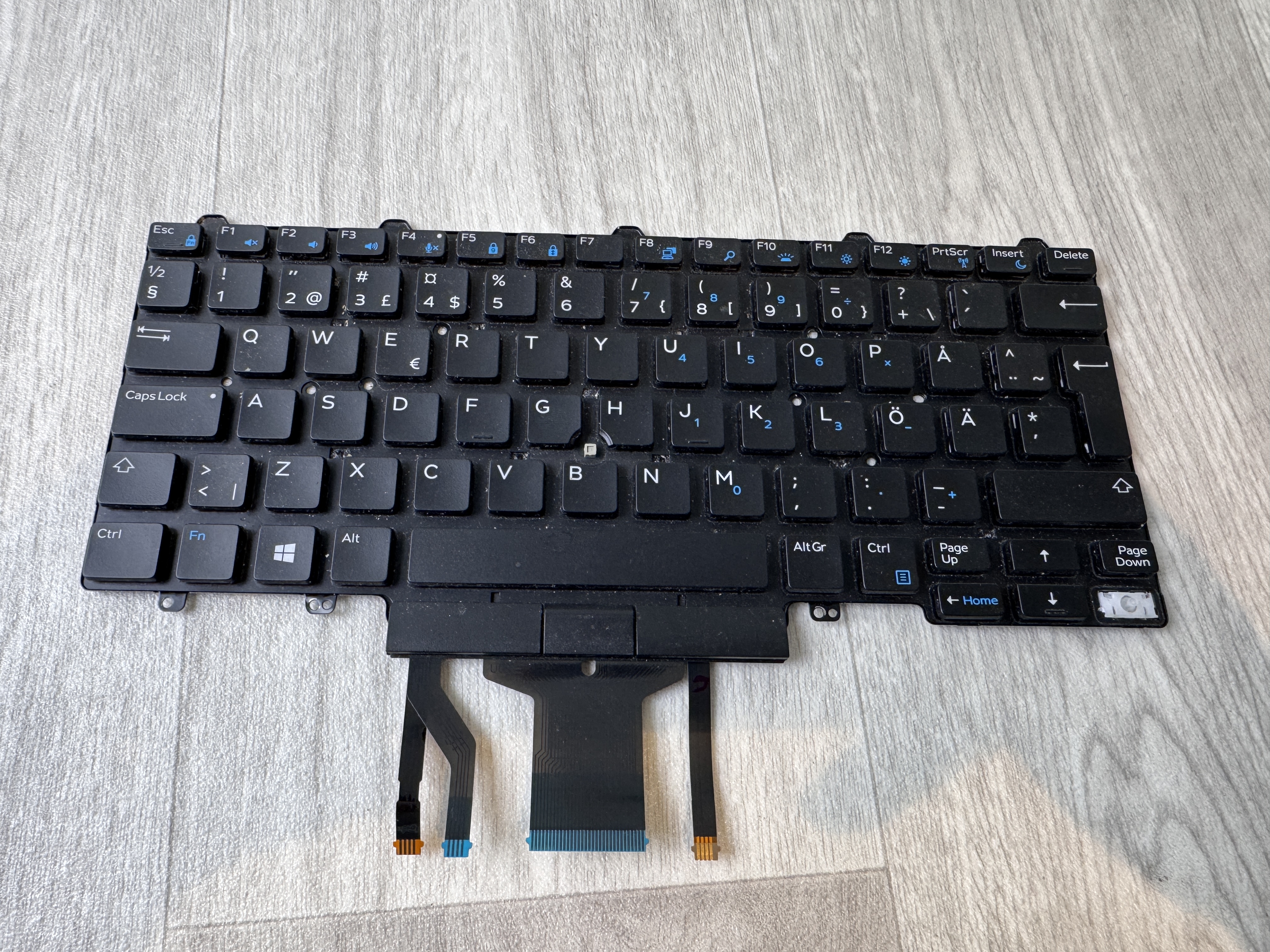 Dell Latitude E5450 E5470 E7450 E7470 Tangentbord keyboard (04PTC5 / CN-04PTC5) (Saknar 1st knapp)