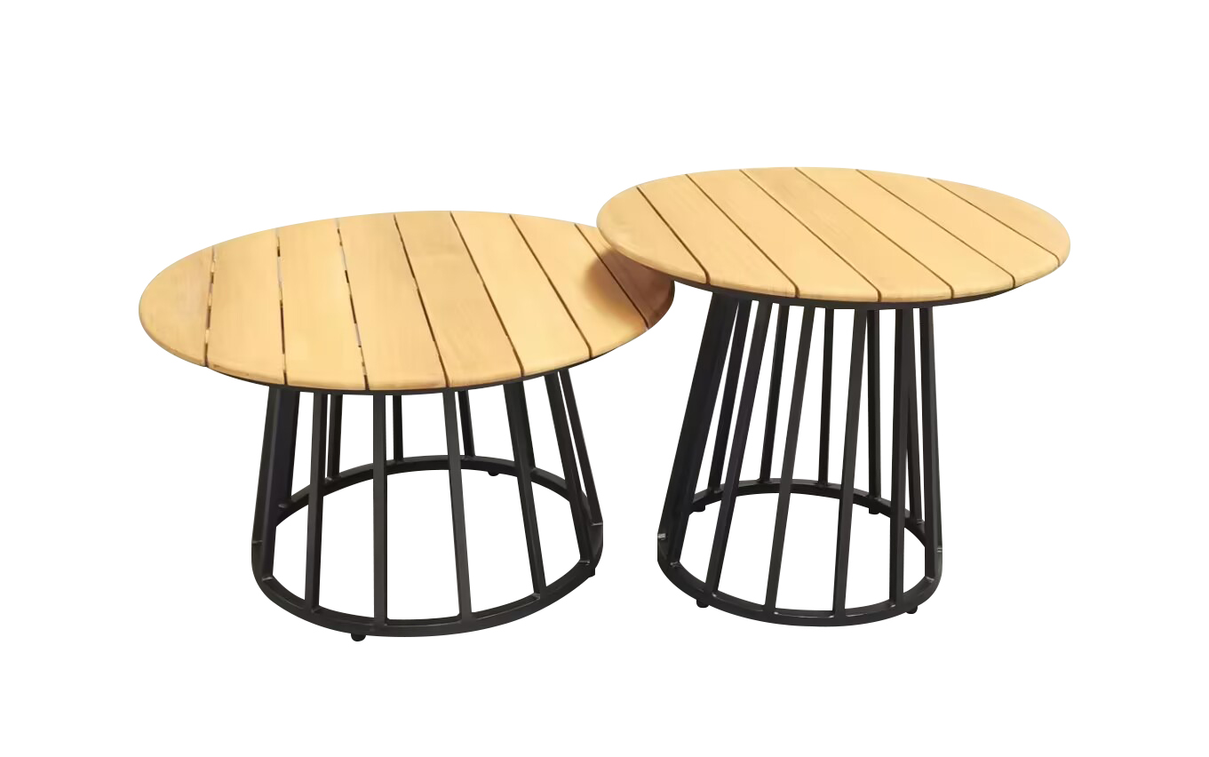 Isac parbord med två runda soffbord i antracit och teak