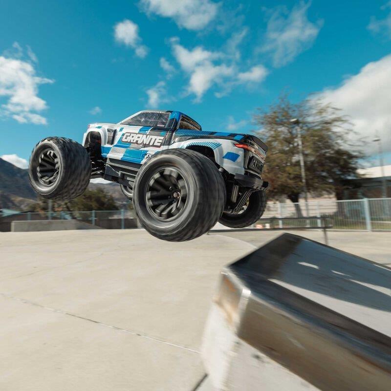 ARRMA 1/10 GRANITE MEGA 665 4X4 RTR Brushed Monster Truck, Blue - 6
