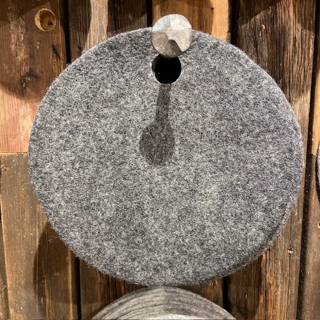 Wooldesign underlägg av tovad ull, 10 cm, 4-pack, grafitgrå - 3