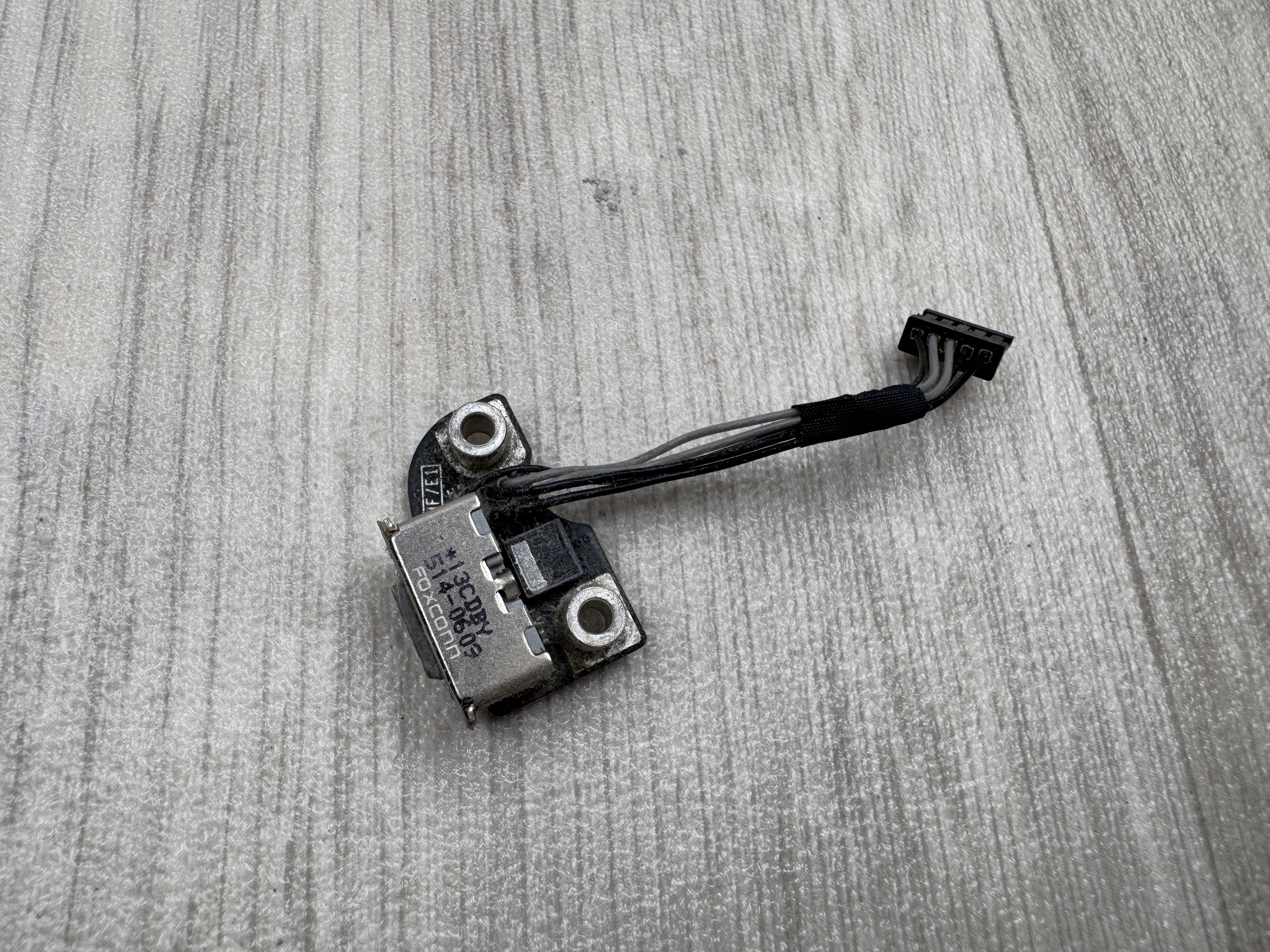 Original Apple MagSafe DC Jack Power Board 514-0609 MacBook Pro 13" 15" 2009-2012