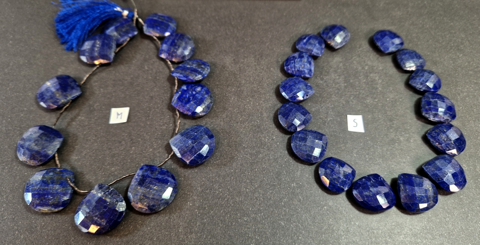 Lapis Lazuli Pärlor på Sträng - Fasetterad platt droppe