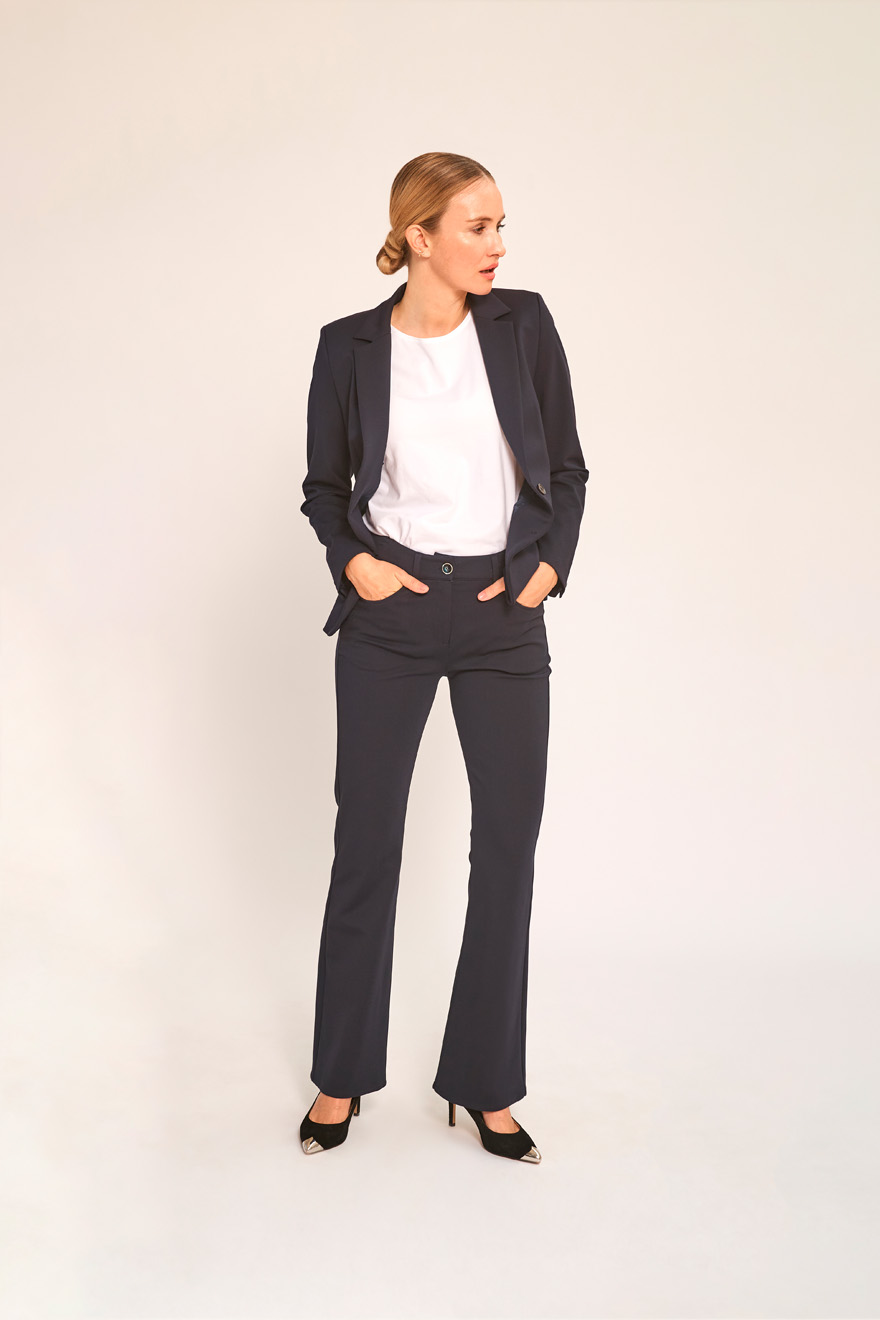 Elinor Blazer - Navy - Claire