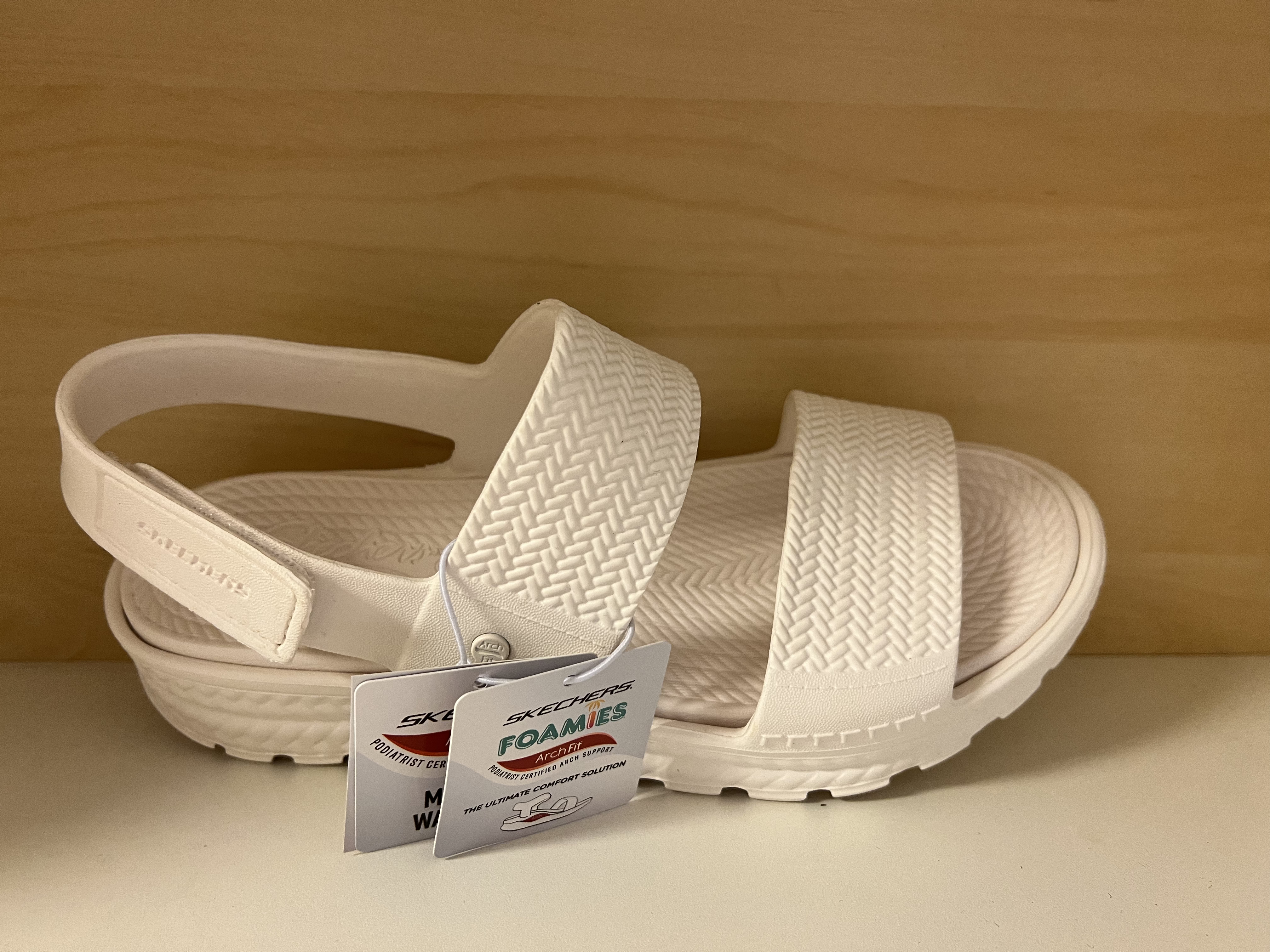 Skechers Sandal Arch Fit Foot.  - 3