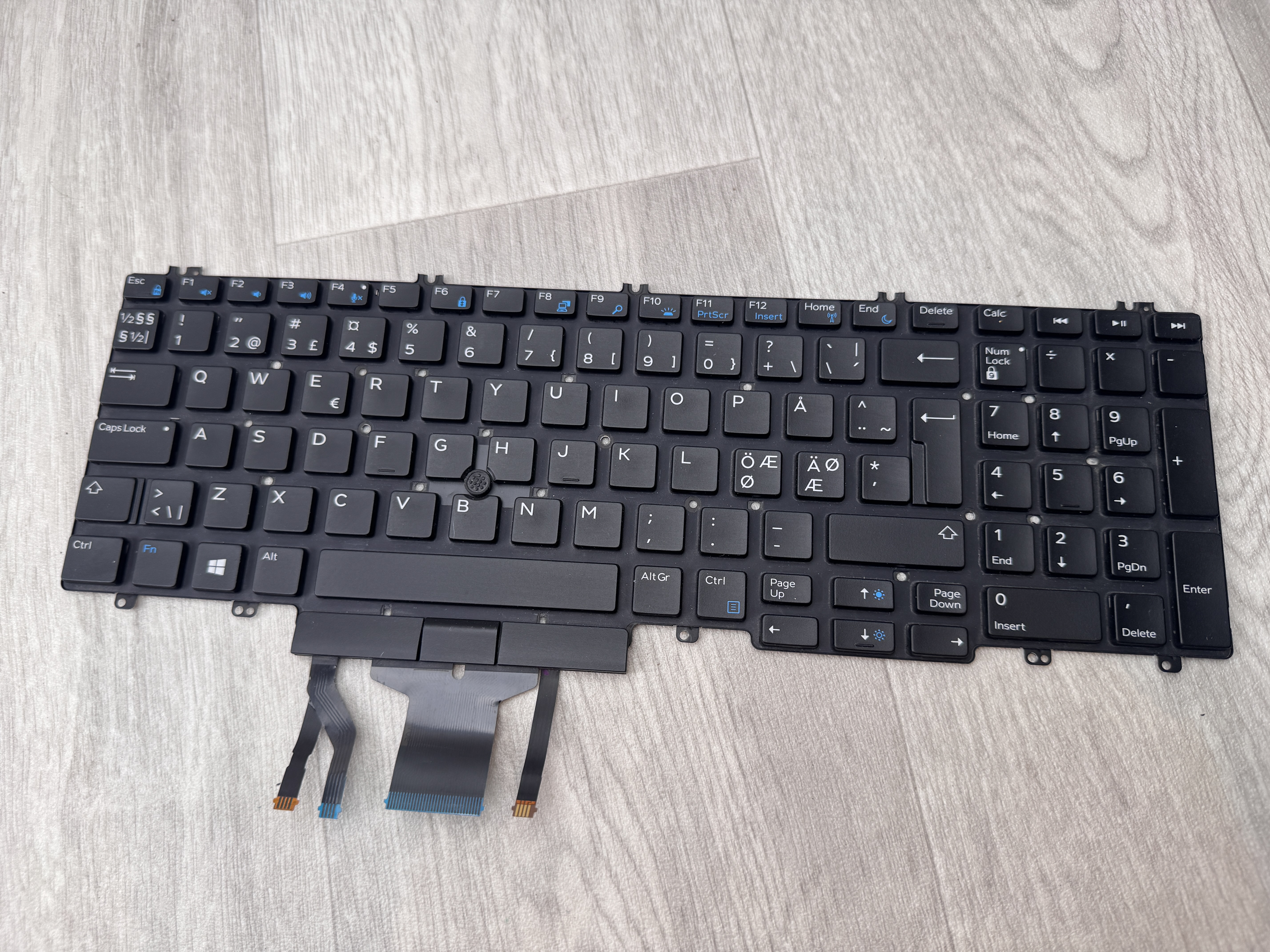Original Dell Precision 7530 7540 7730 7740 NORDIC Backlit Keyboard 0RX21J Tangentbord