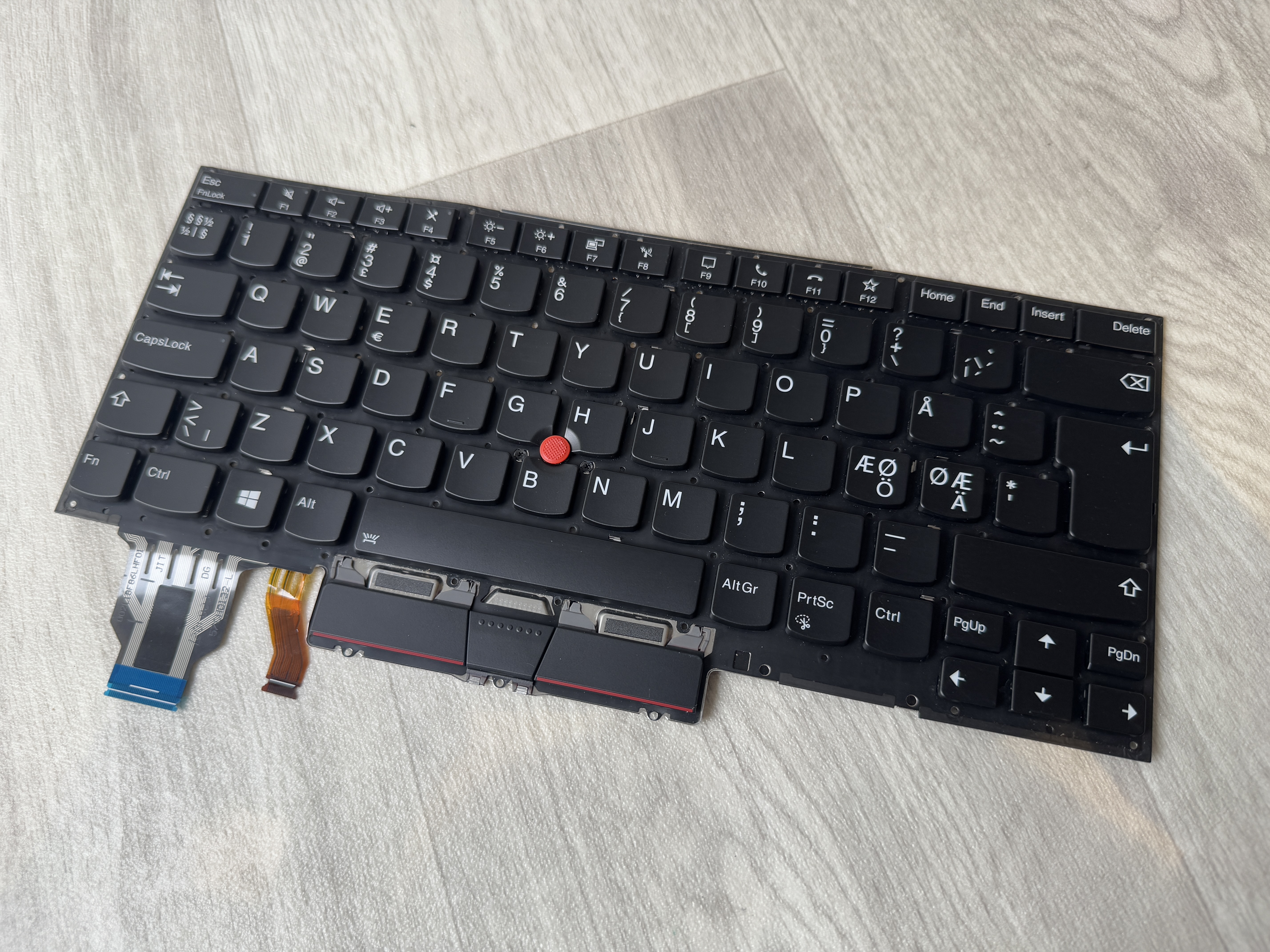 Nordic Backlit Keyboard for Lenovo Thinkpad X1 Carbon Gen 7th 8th SN20W73723 SN20W73759