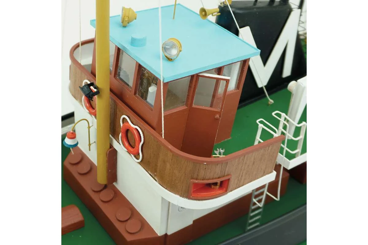 1:35 Zeeland Tugboat - Plastic hull - 3