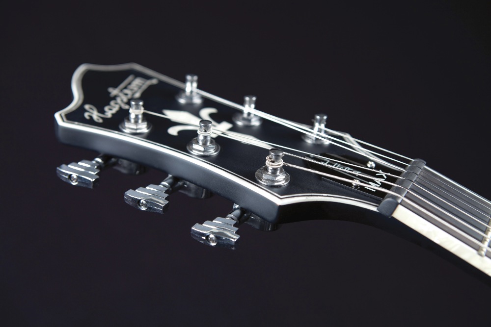 Hagström UltraMax Dark Storm - 2