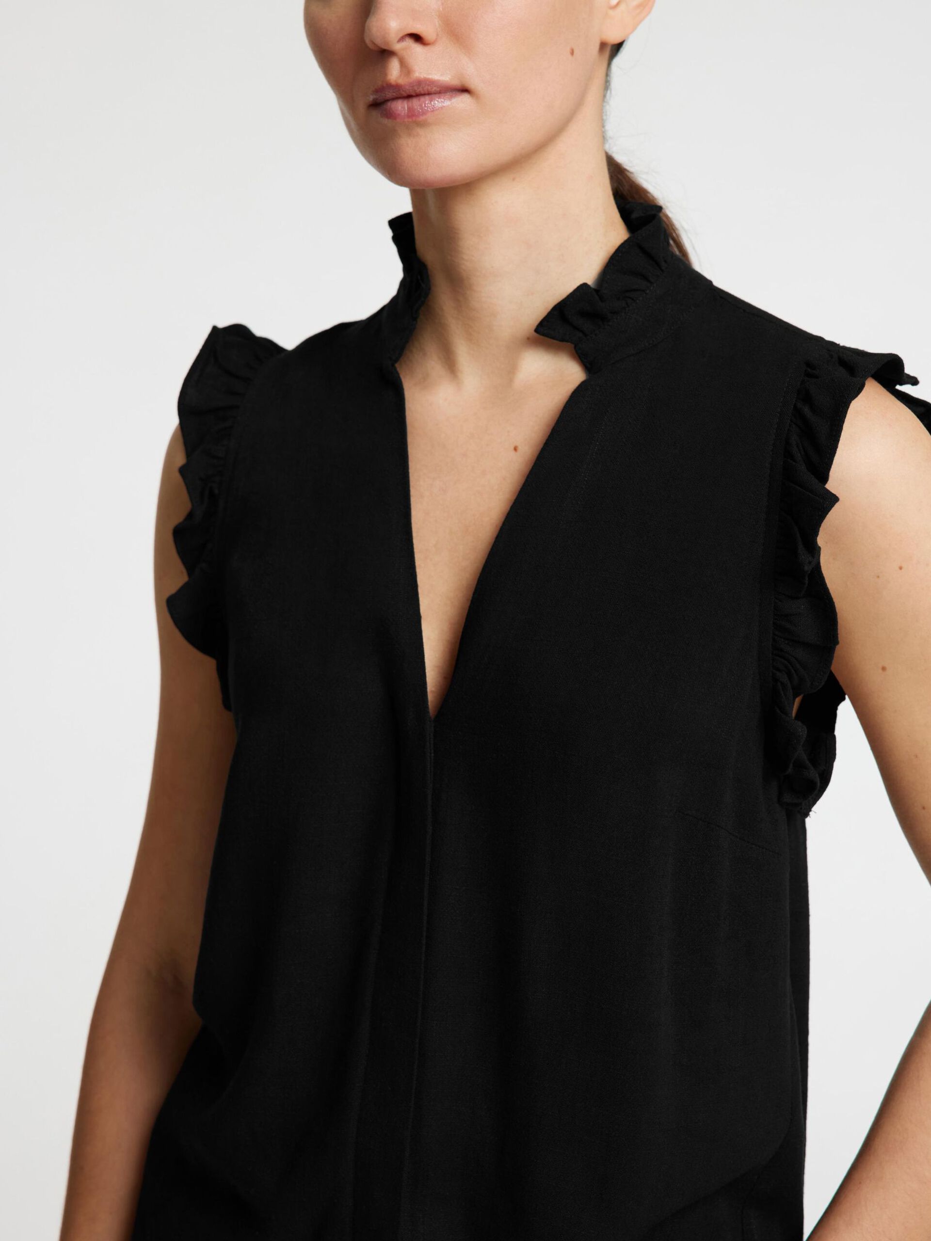 Selected Femme Viva Ruffle Top Black - 5