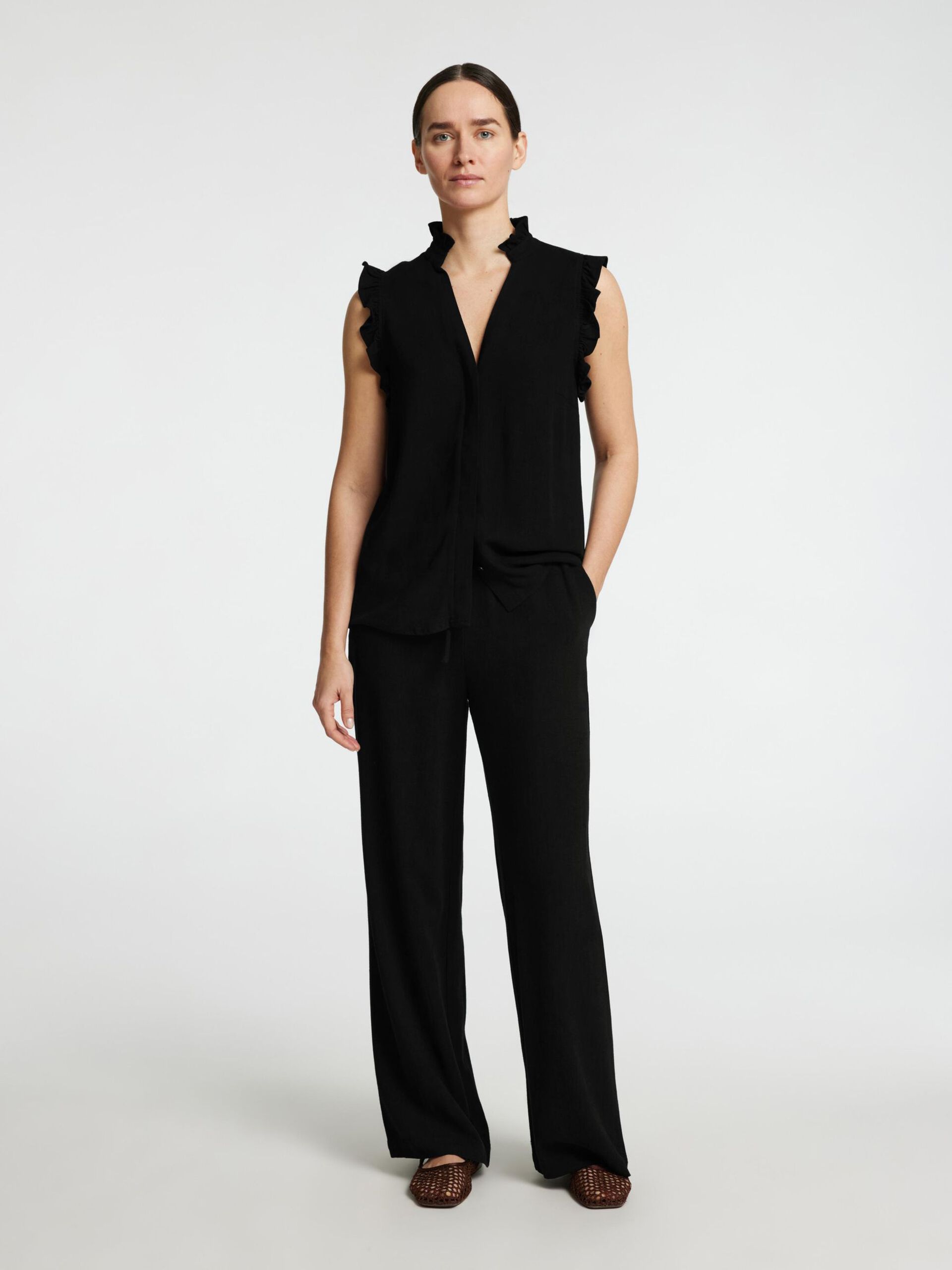 Selected Femme Viva Ruffle Top Black - 3