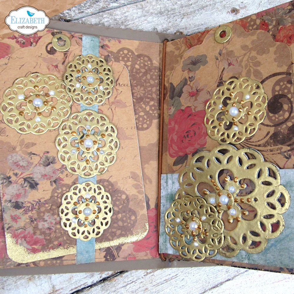 Elizabeth - Dies - Doily galore (fits passport XL) - 3