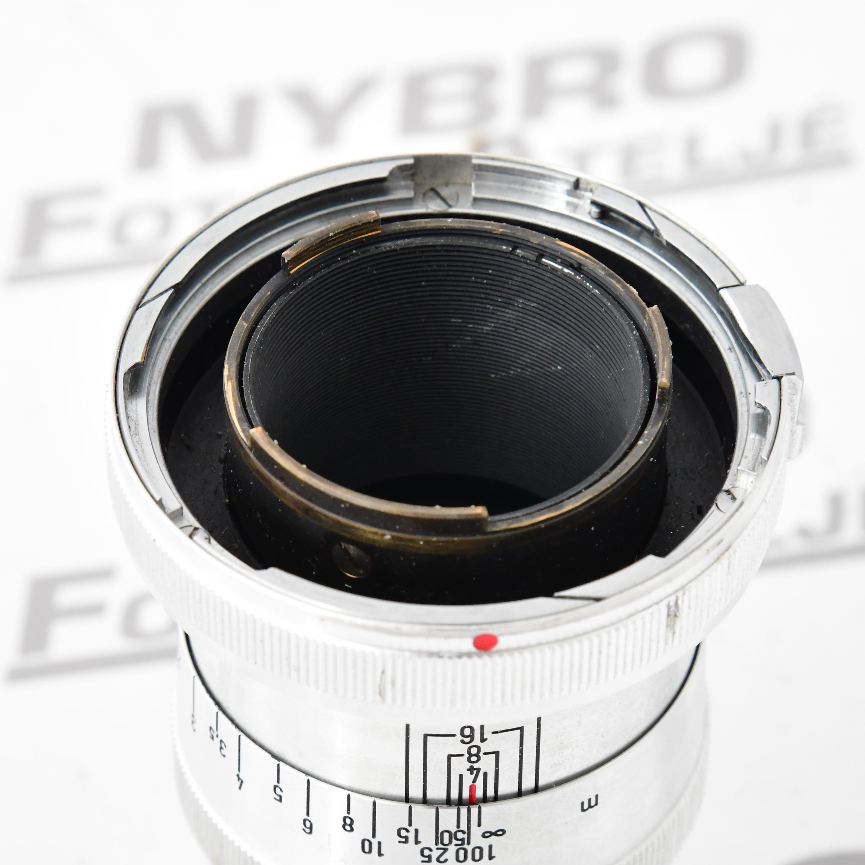 Carl Zeiss Sonnar 135/4 - 3