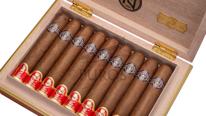 Montecristo Brilliantes Year Of The Dragon Cigarrlåda 18-pack