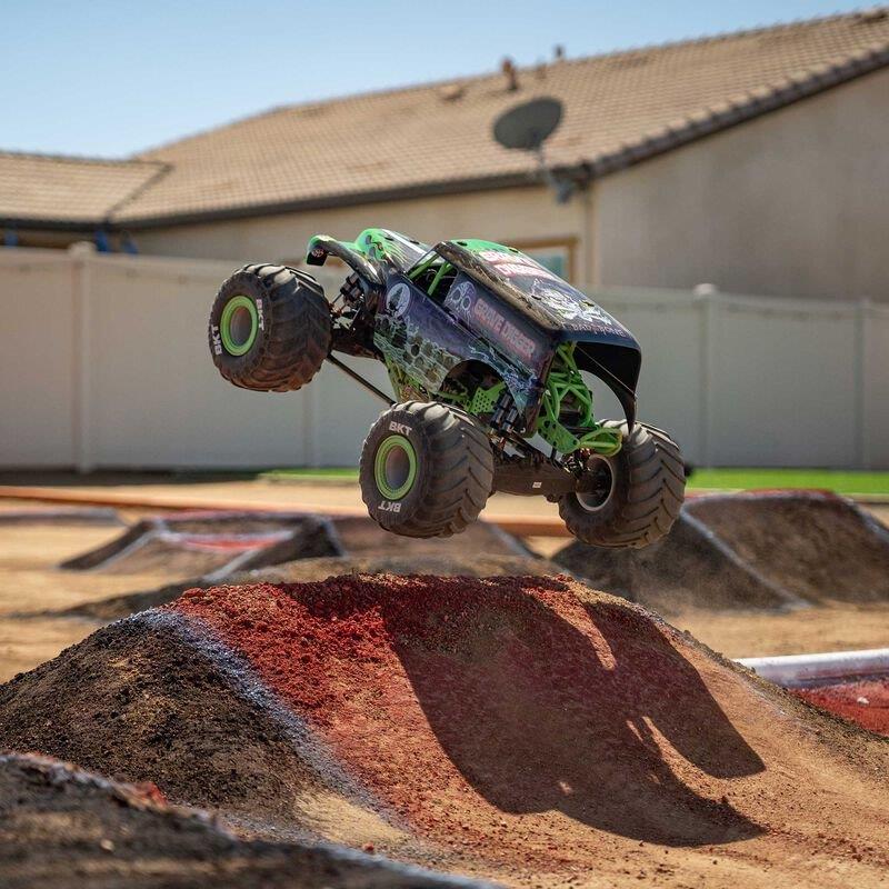 LOSI 1/8 LMT 2.0 Grave Digger 4X4 Solid Axle Brushless Monster Truck RTR, Green - 5