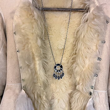 Anna 1 Halsband